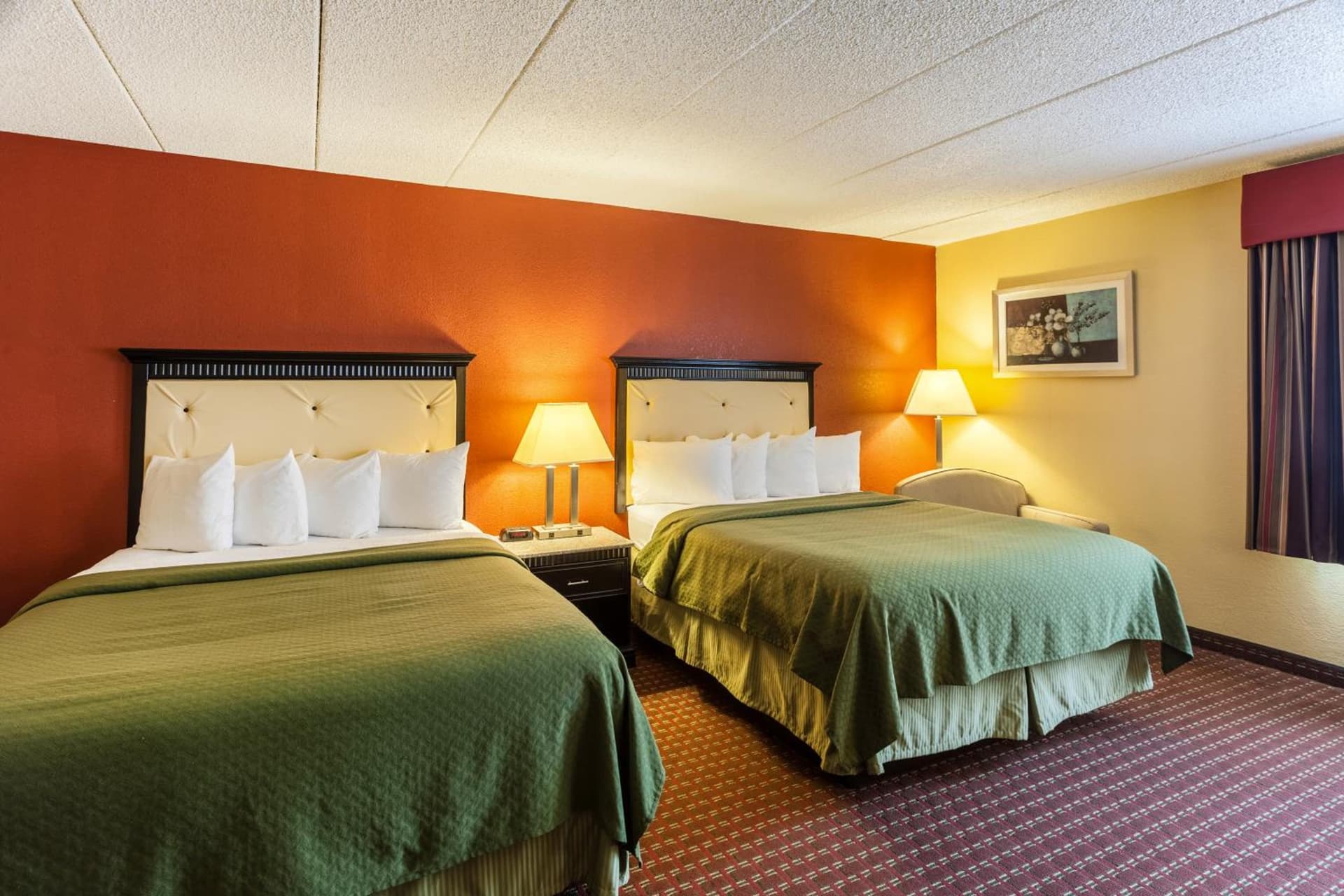 Quality Inn & Suites Lincoln South property views in Lincoln, NE — gallery photo 3