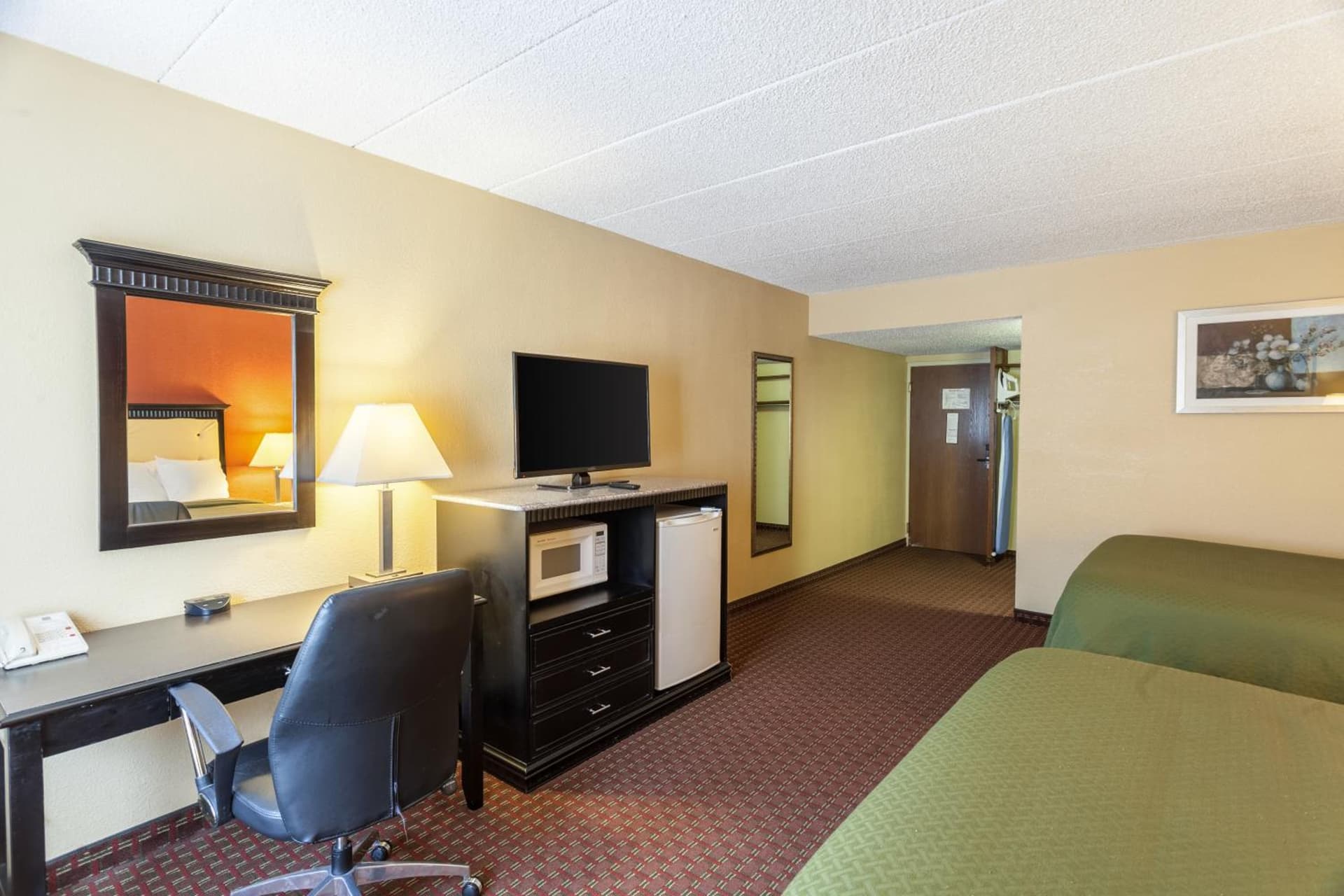 Quality Inn & Suites Lincoln South gallery photo in Lincoln, NE — image 25