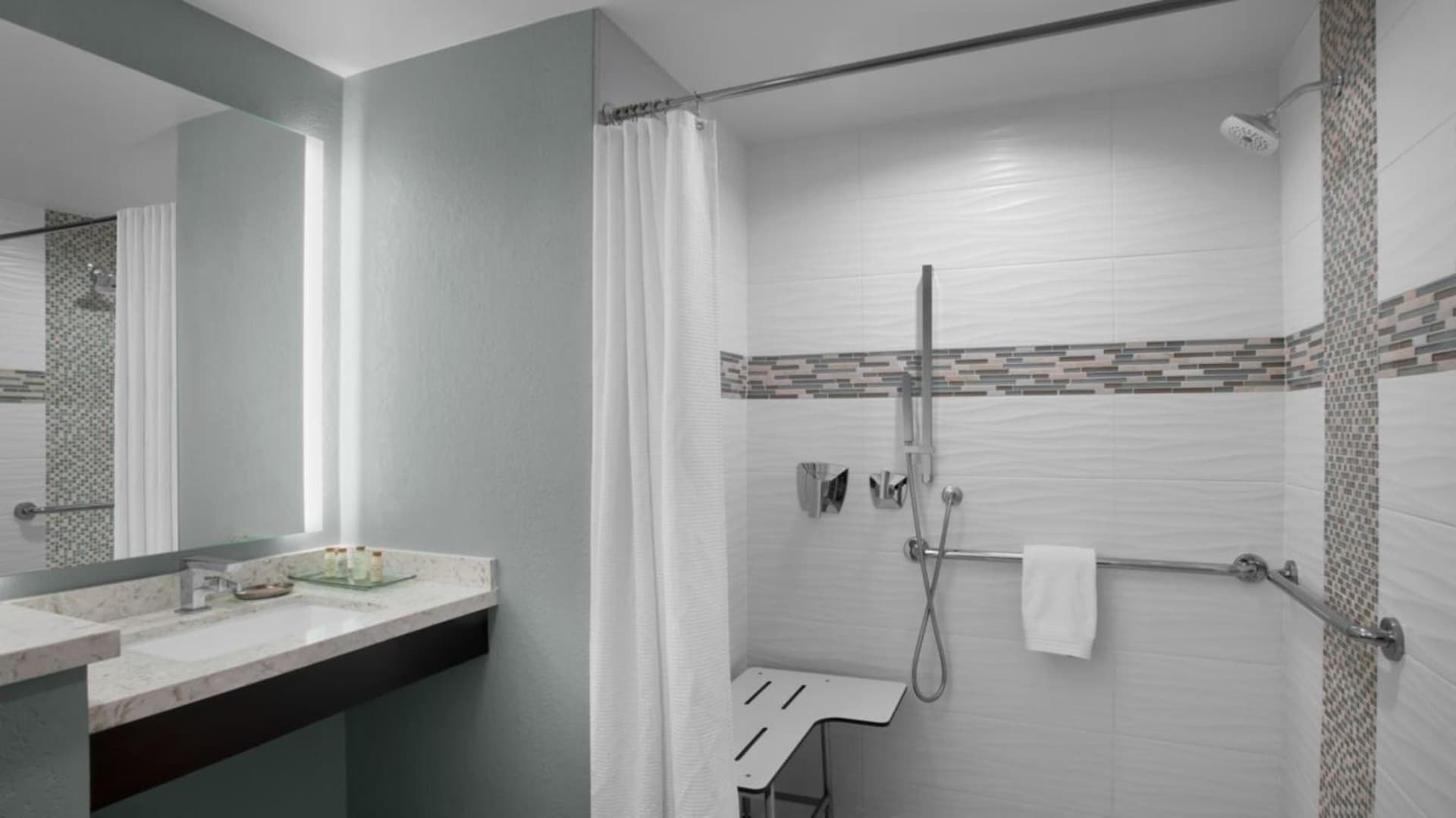 Renaissance Indianapolis North Hotel gallery photo in Carmel, IN — image 8