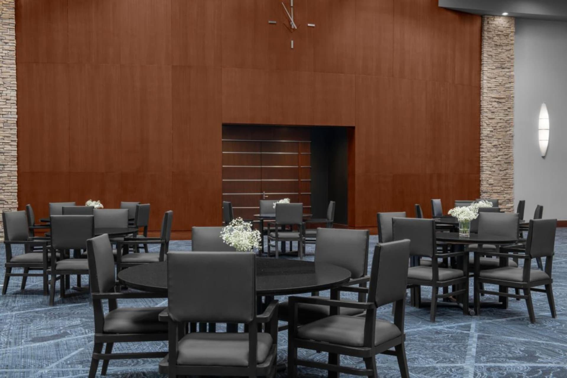 Renaissance Indianapolis North Hotel property views in Carmel, IN — gallery photo 3