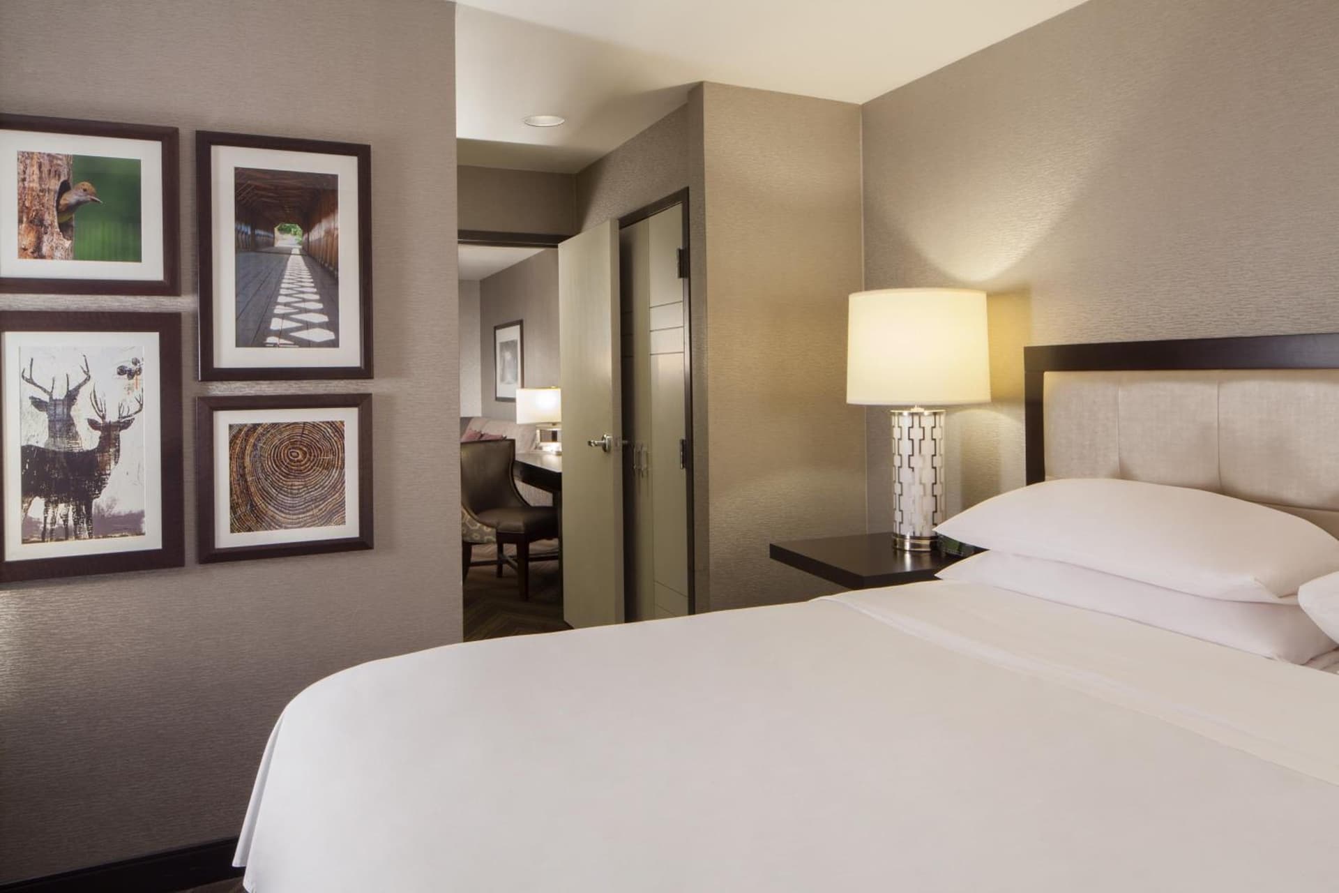 Sheraton Bucks County Langhorne gallery photo in Langhorne, PA — image 43