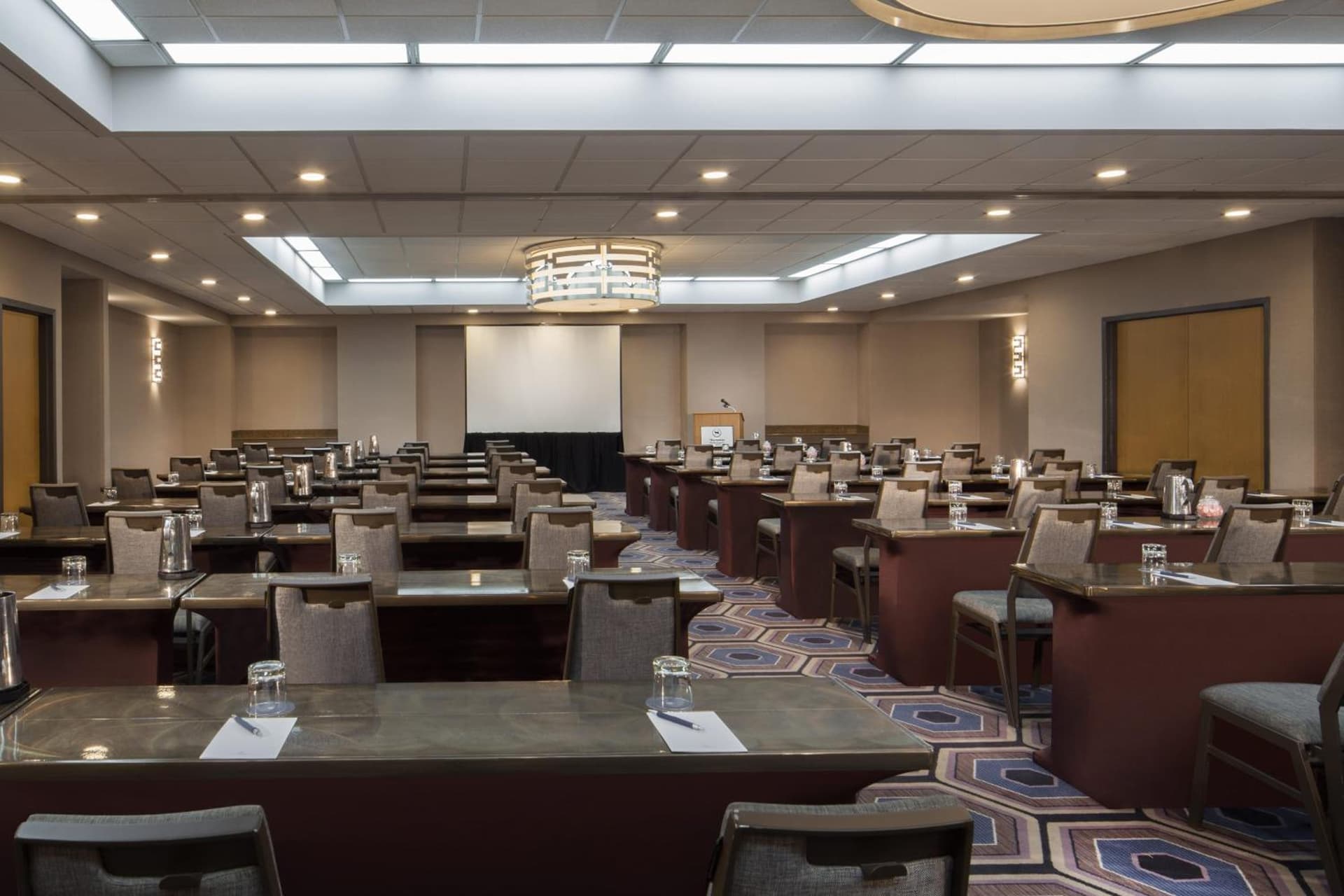 Sheraton Bucks County Langhorne gallery photo in Langhorne, PA — image 18