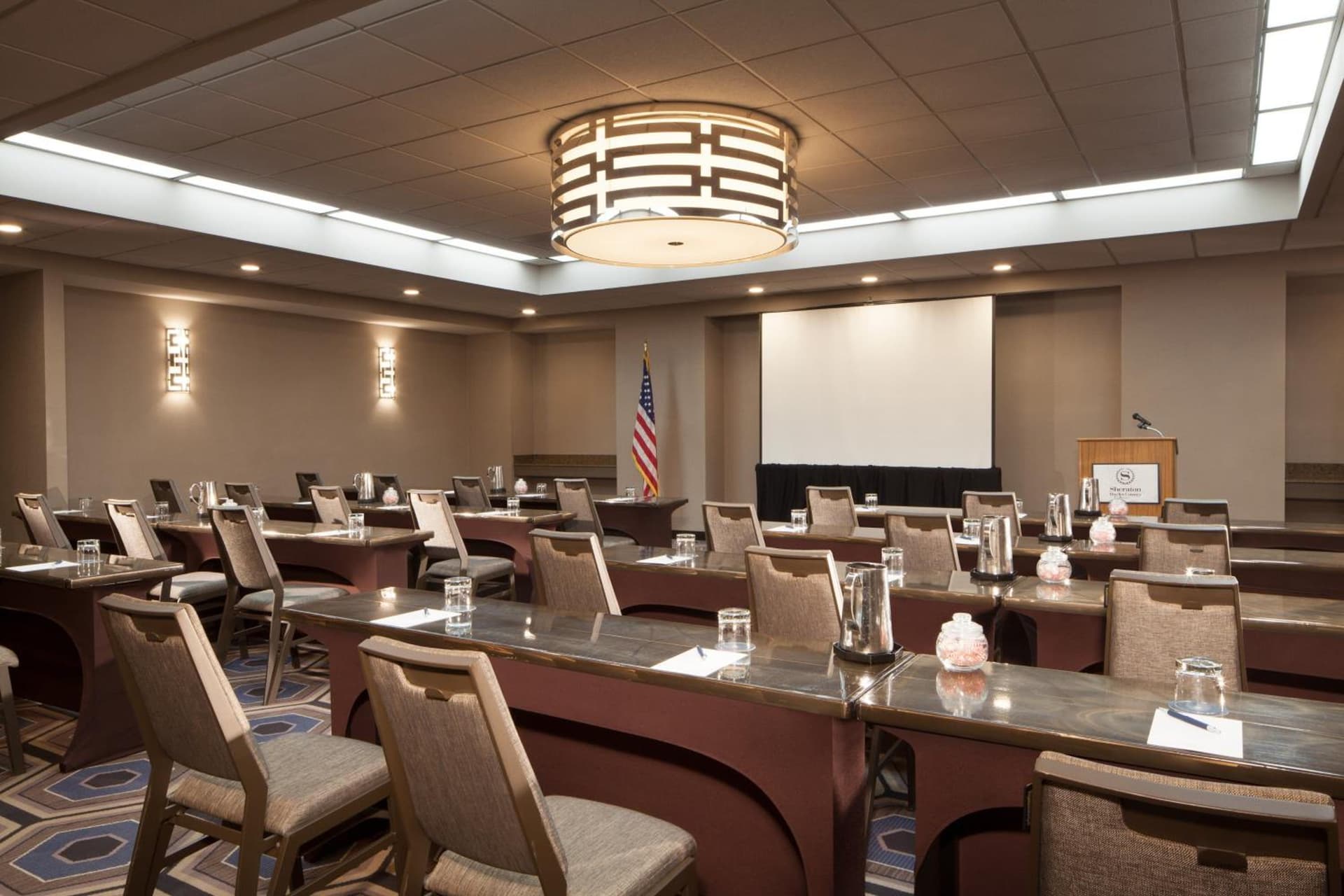 Sheraton Bucks County Langhorne gallery photo in Langhorne, PA — image 59