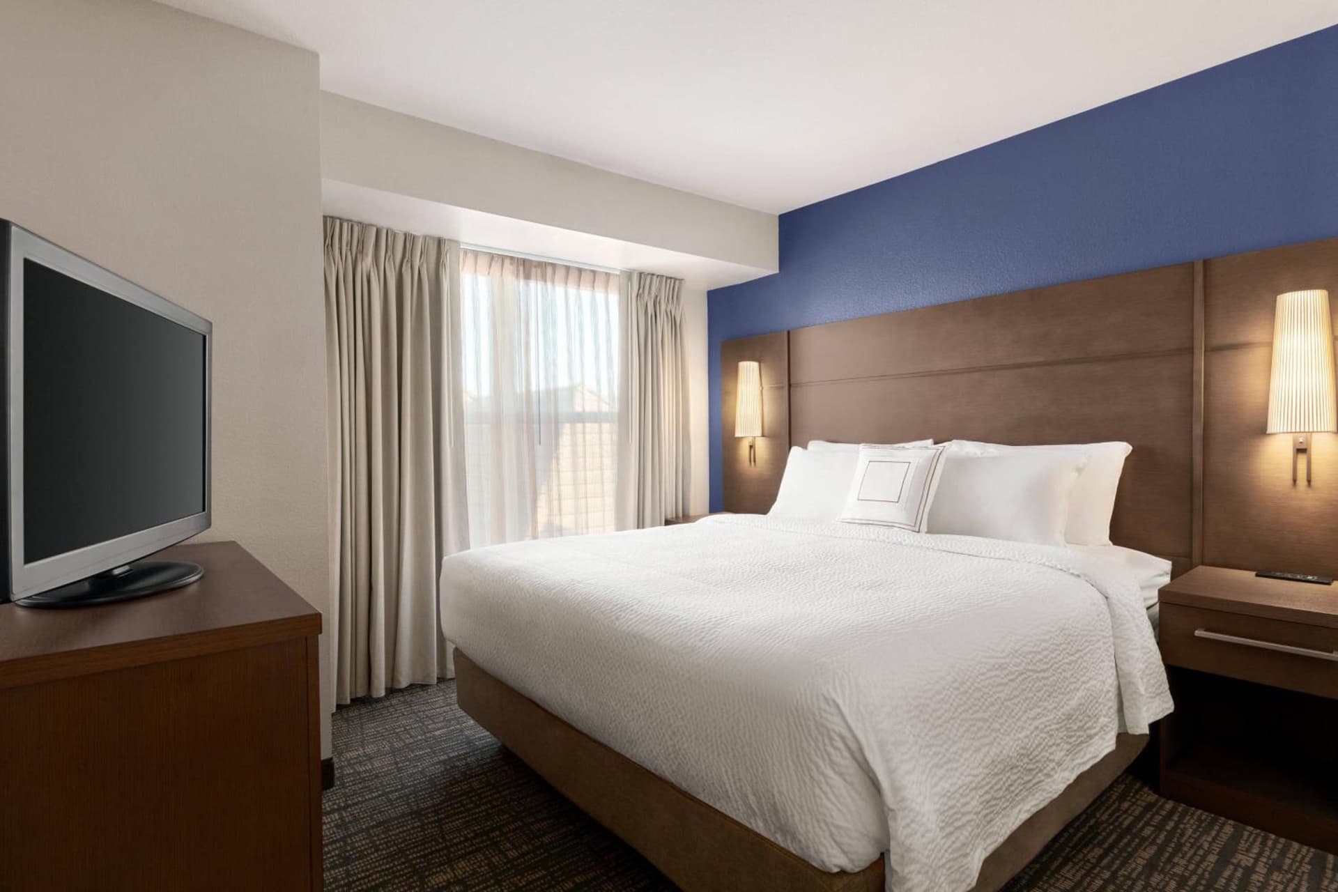Residence Inn by Marriott Salinas Monterey property views in Salinas, CA — gallery photo 3