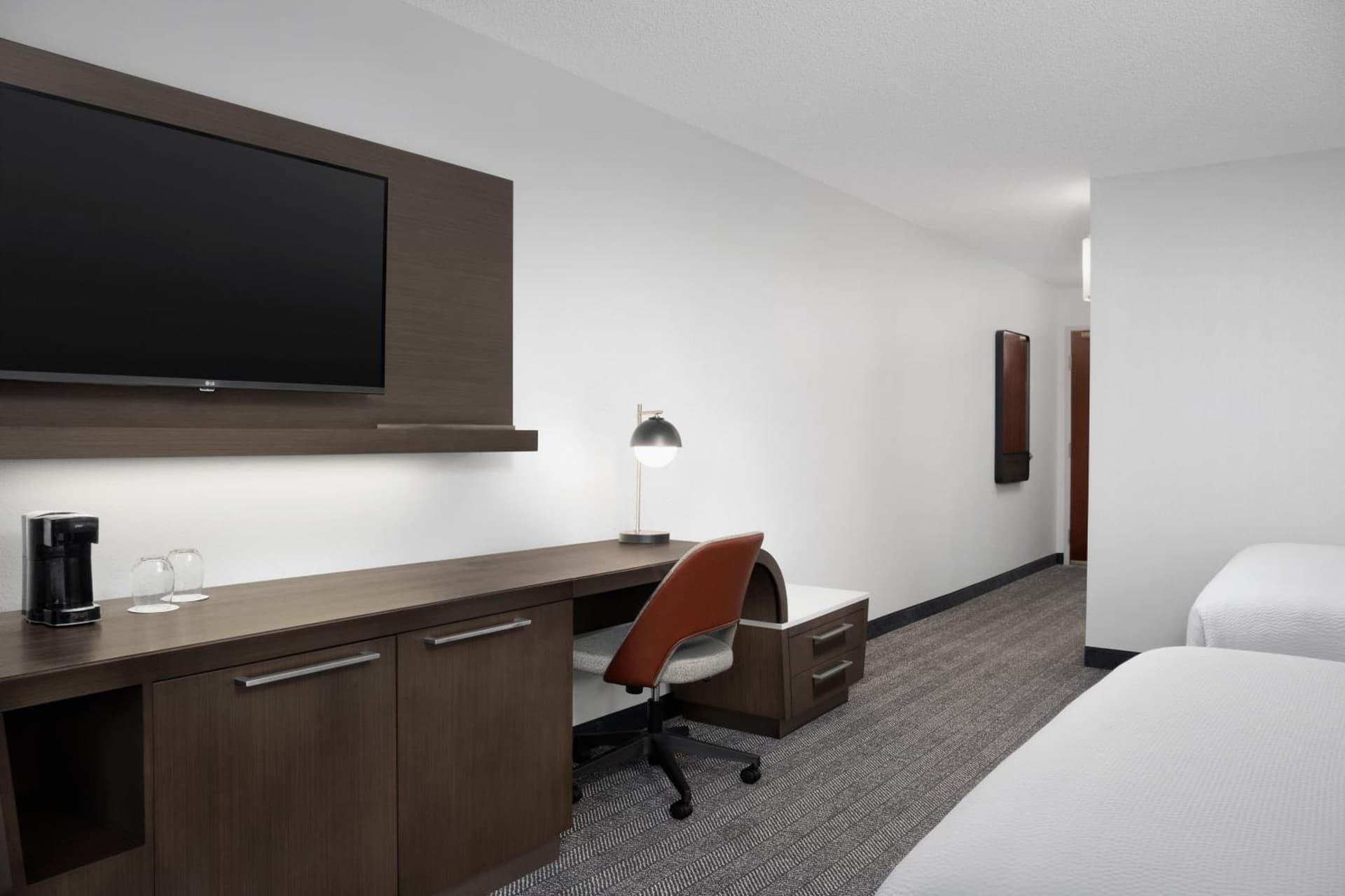 Courtyard by Marriott Lakeland gallery photo in Lakeland, FL — image 24