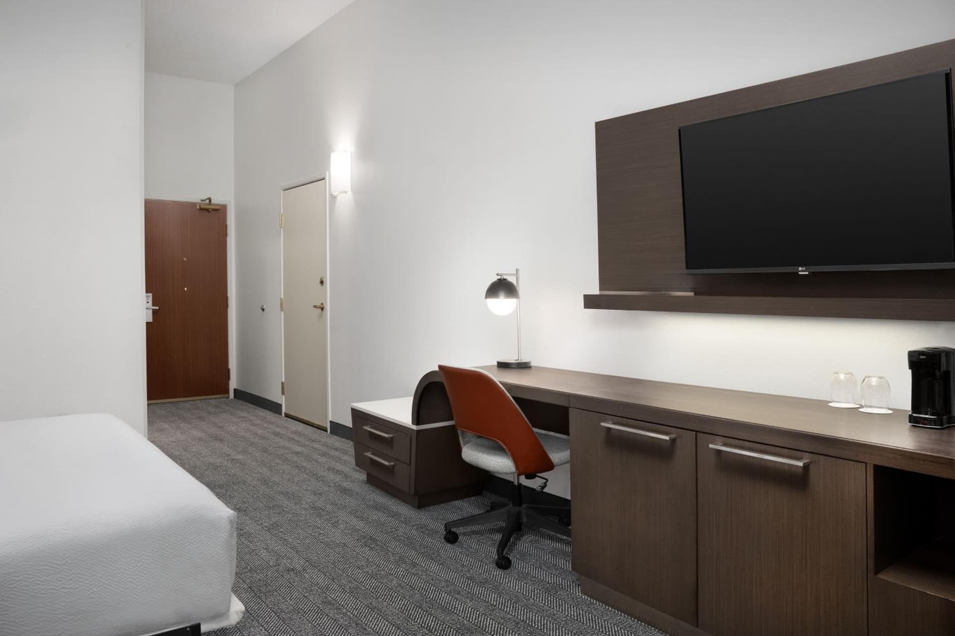 Courtyard by Marriott Lakeland gallery photo in Lakeland, FL — image 12