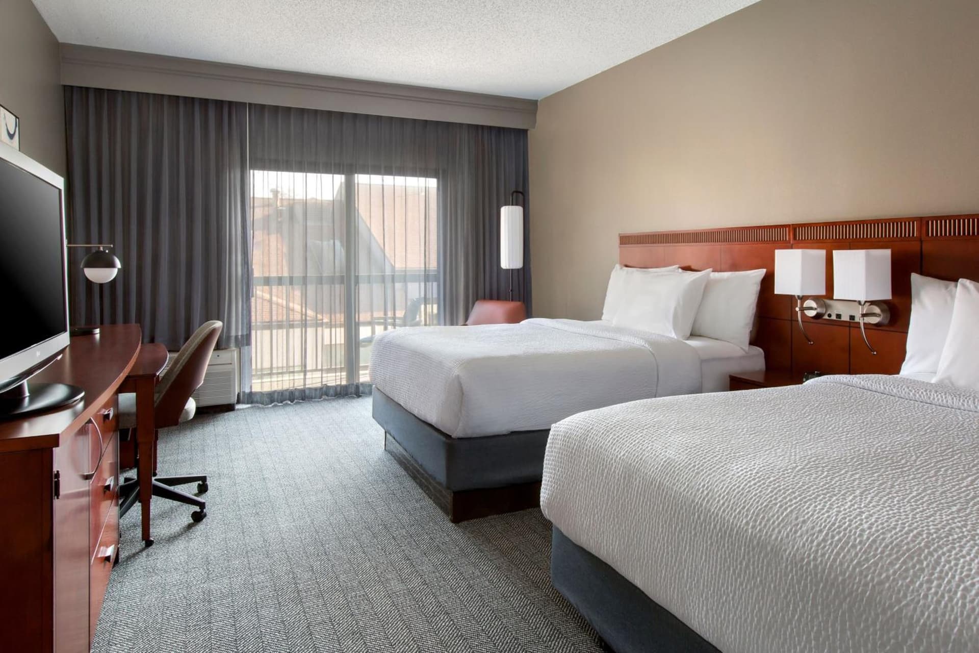 Courtyard by Marriott Tarrytown Westchester County gallery photo in Tarrytown, NY — image 27