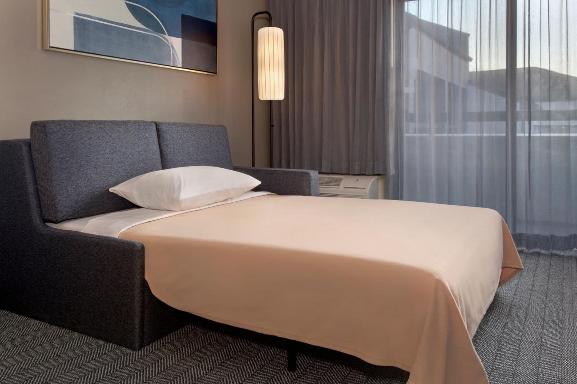 Courtyard by Marriott Tarrytown Westchester County gallery photo in Tarrytown, NY — image 5