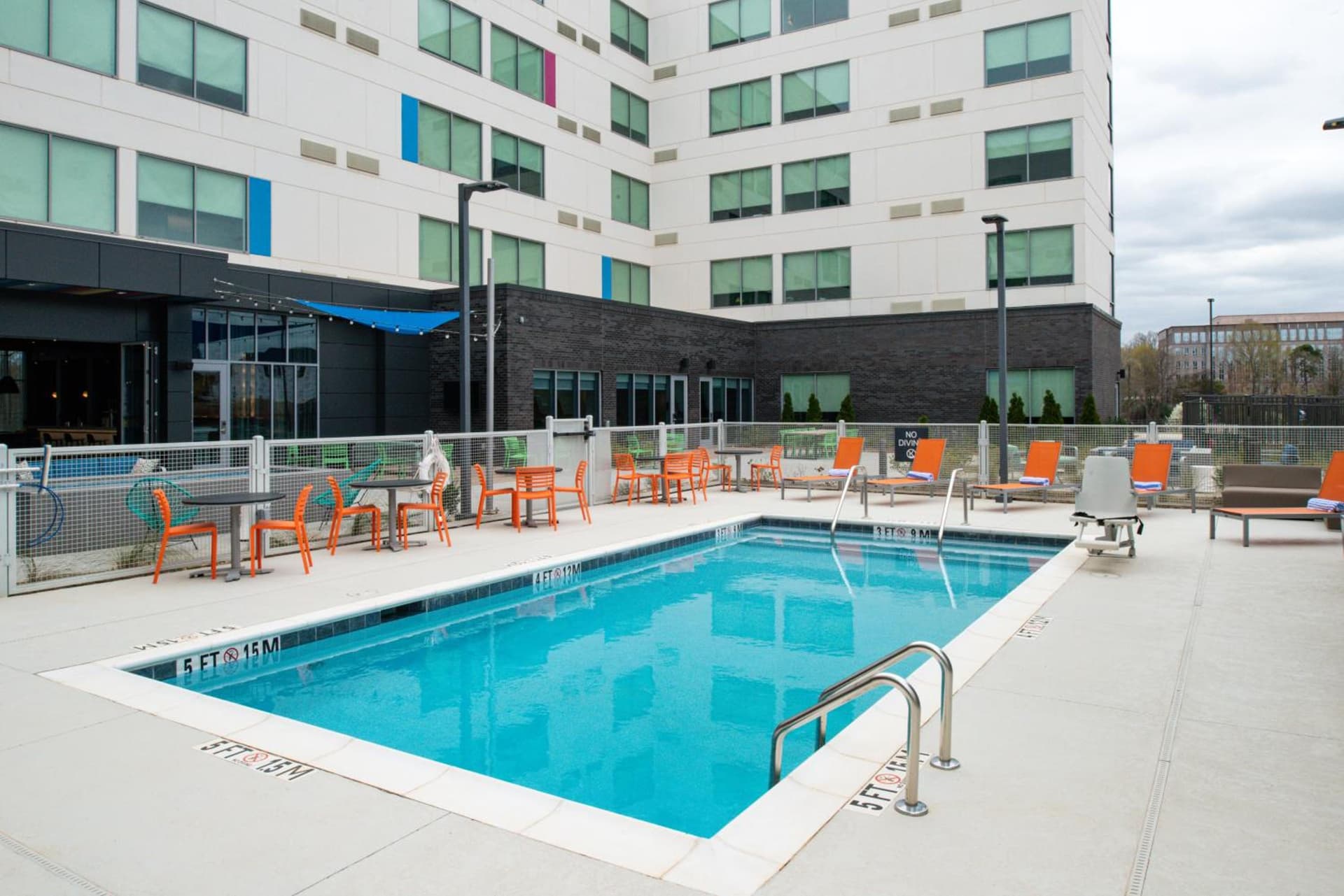 Aloft by Marriott Tulsa interior in Tulsa, OK — gallery photo 2