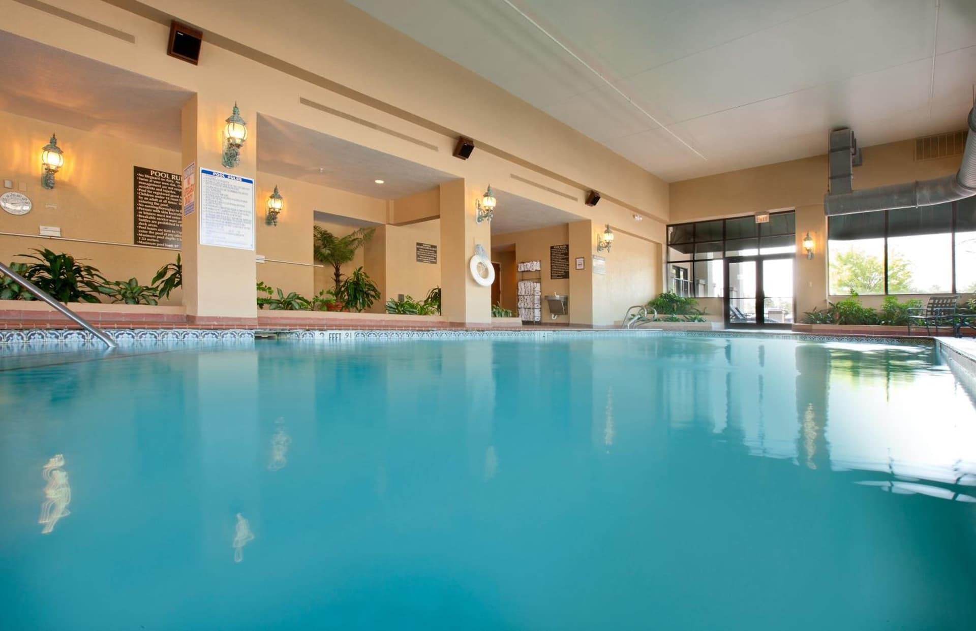 Embassy Suites Northwest Arkansas - Hotel, Spa & Convention Center gallery photo in Rogers, AR — image 36