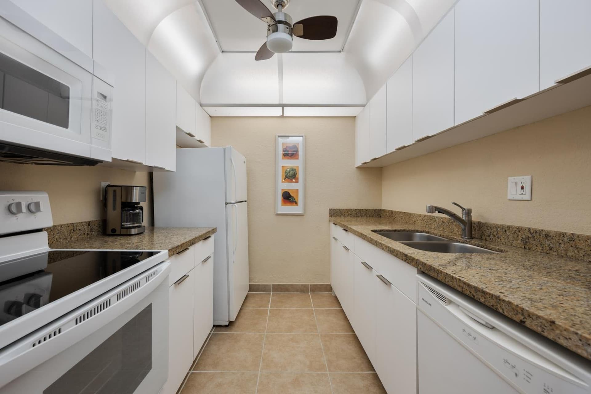 Coconut Bay Resort gallery photo in Fort Lauderdale, FL — image 4