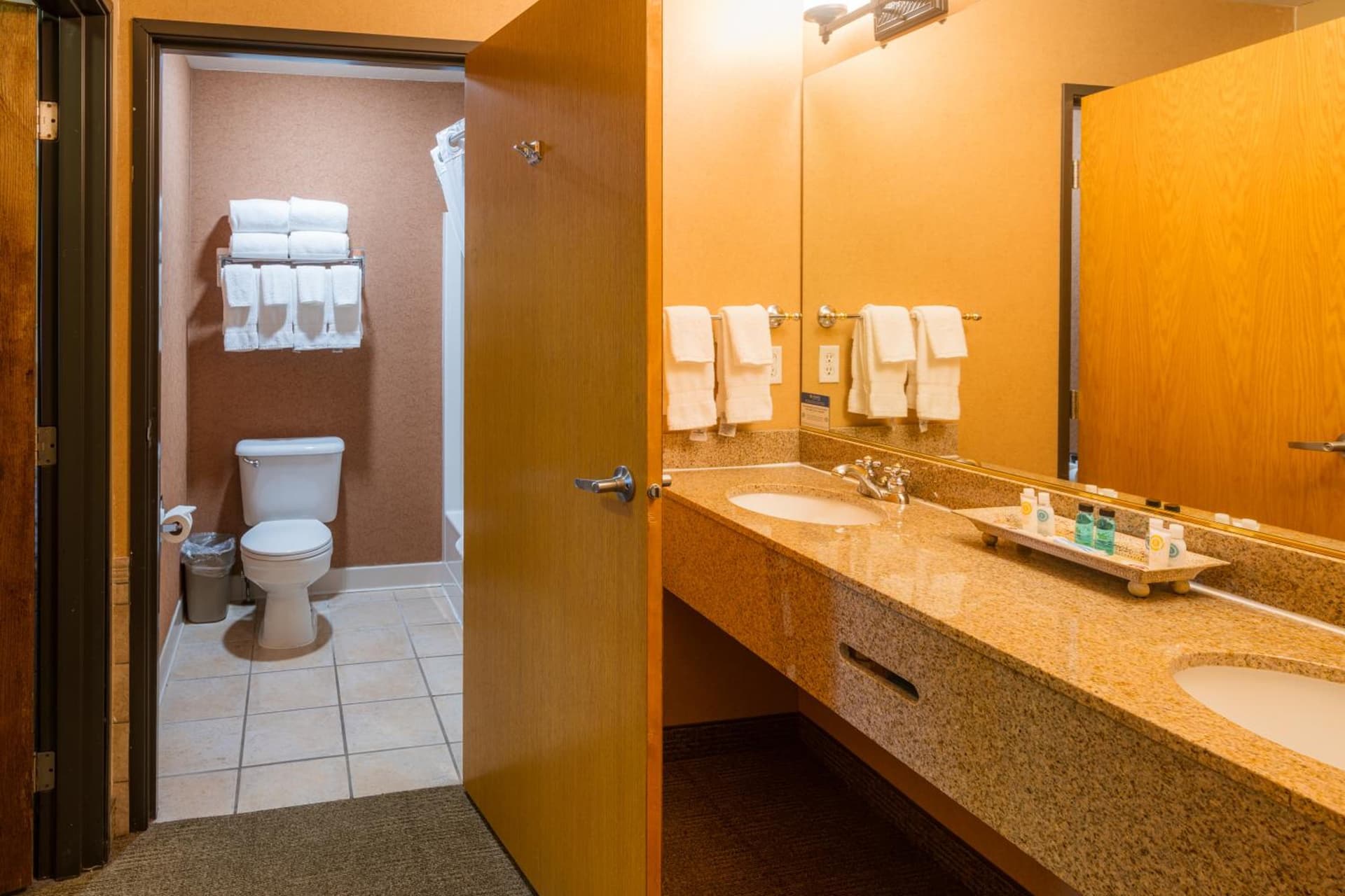 Comfort Inn & Suites Spokane Valley Central gallery photo in Spokane Valley, WA — image 18
