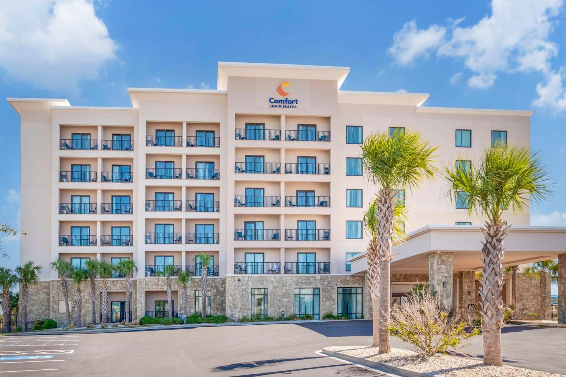 Comfort Inn & Suites Gulf Shores East Beach near Gulf State Park — hotel in Gulf Shores, Alabama