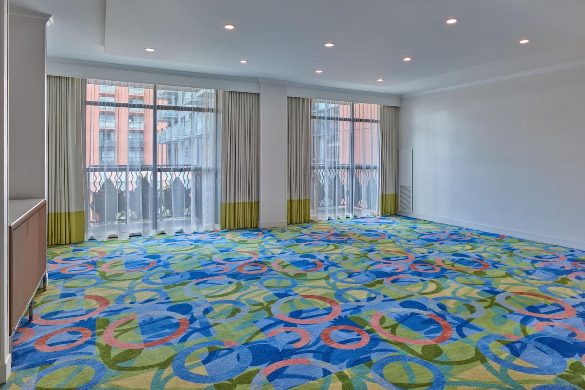 Walt Disney World Swan property views in Orlando, FL — gallery photo 3