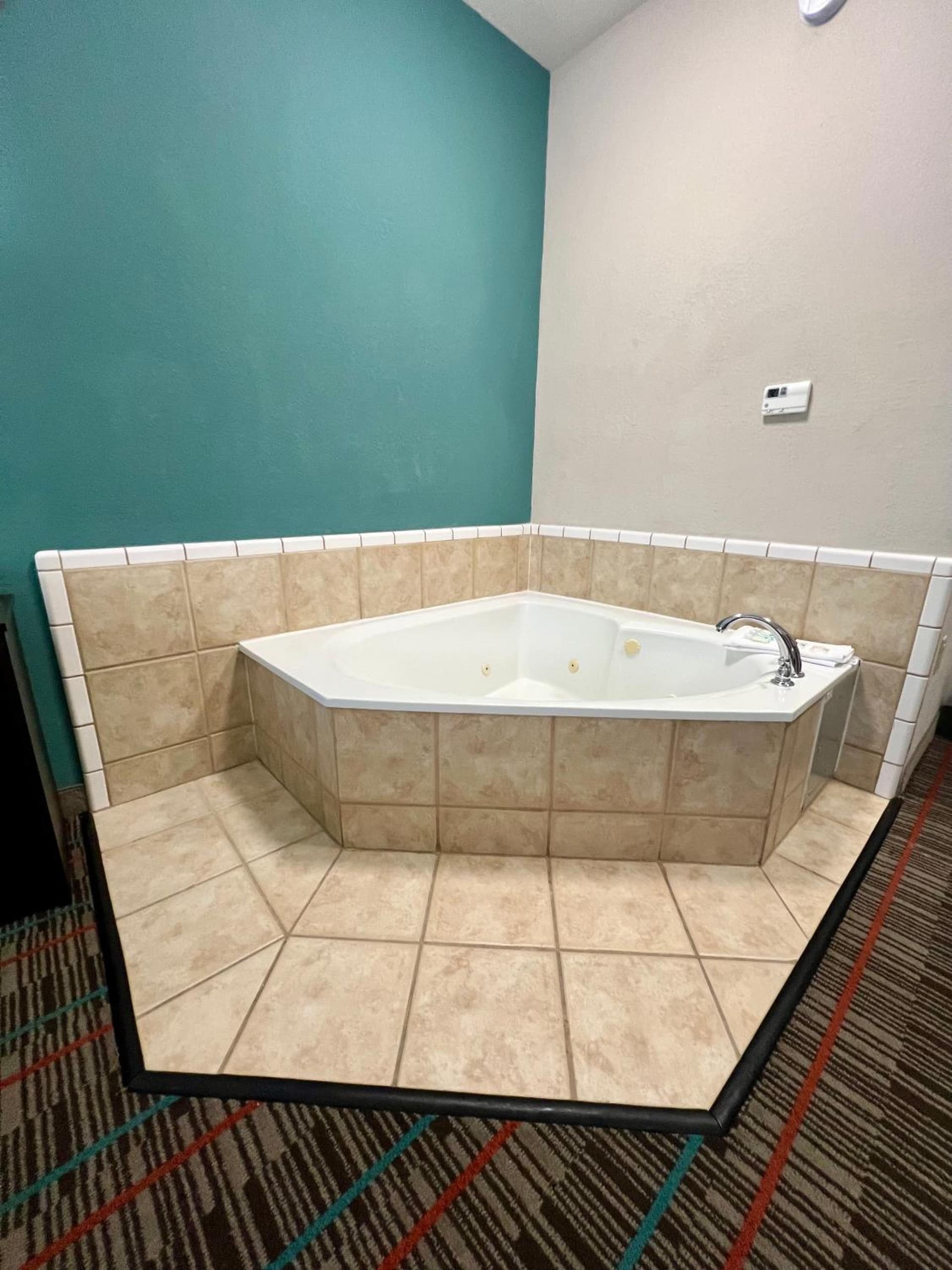 Quality Inn & Suites Near University gallery photo in Waco, TX — image 16