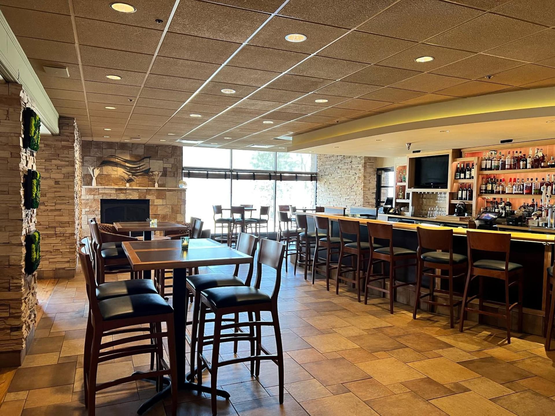 Radisson Hotel La Crosse gallery photo in La Crosse, WI — image 37