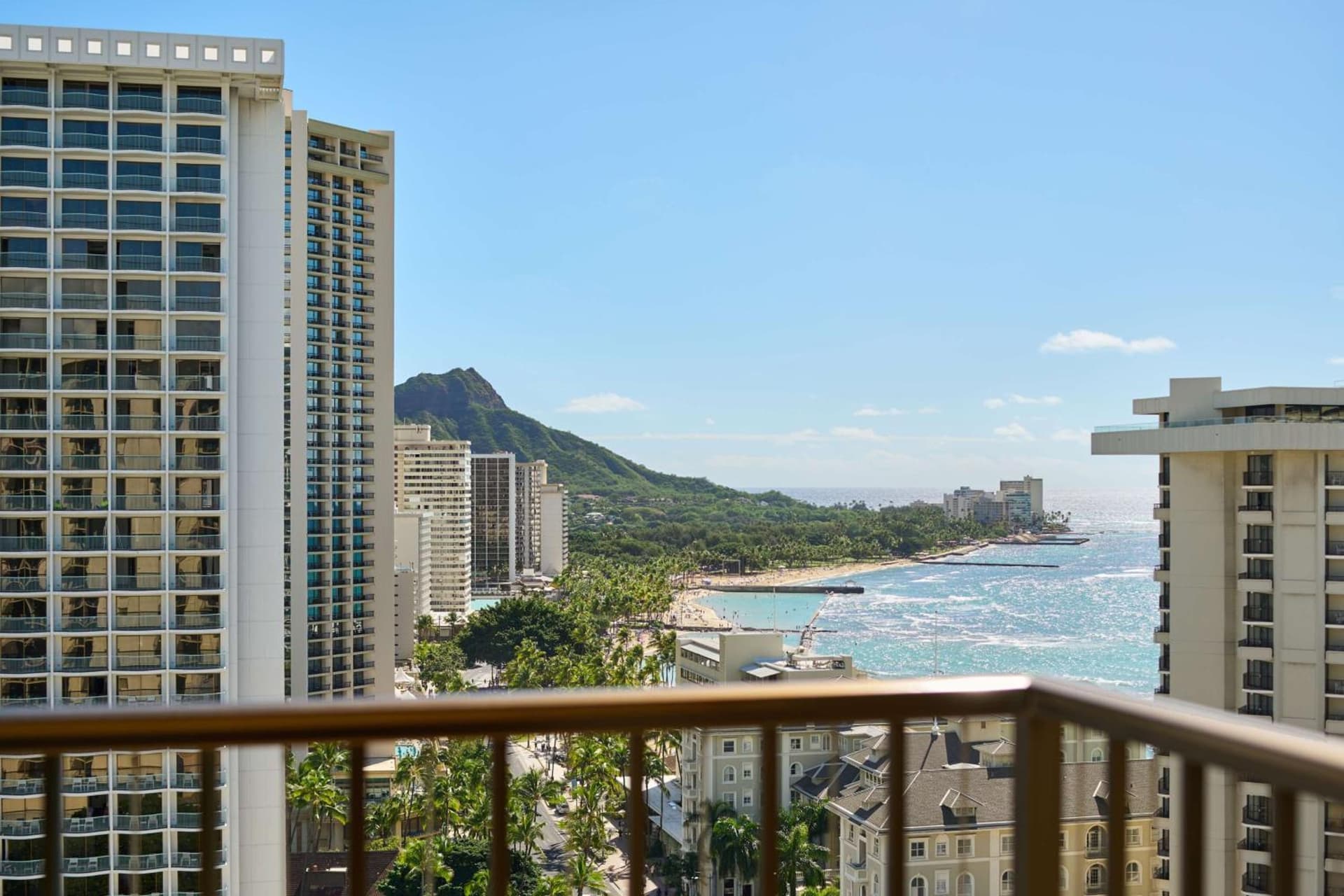 OUTRIGGER Waikiki Beachcomber Hotel gallery photo in Honolulu, HI — image 36