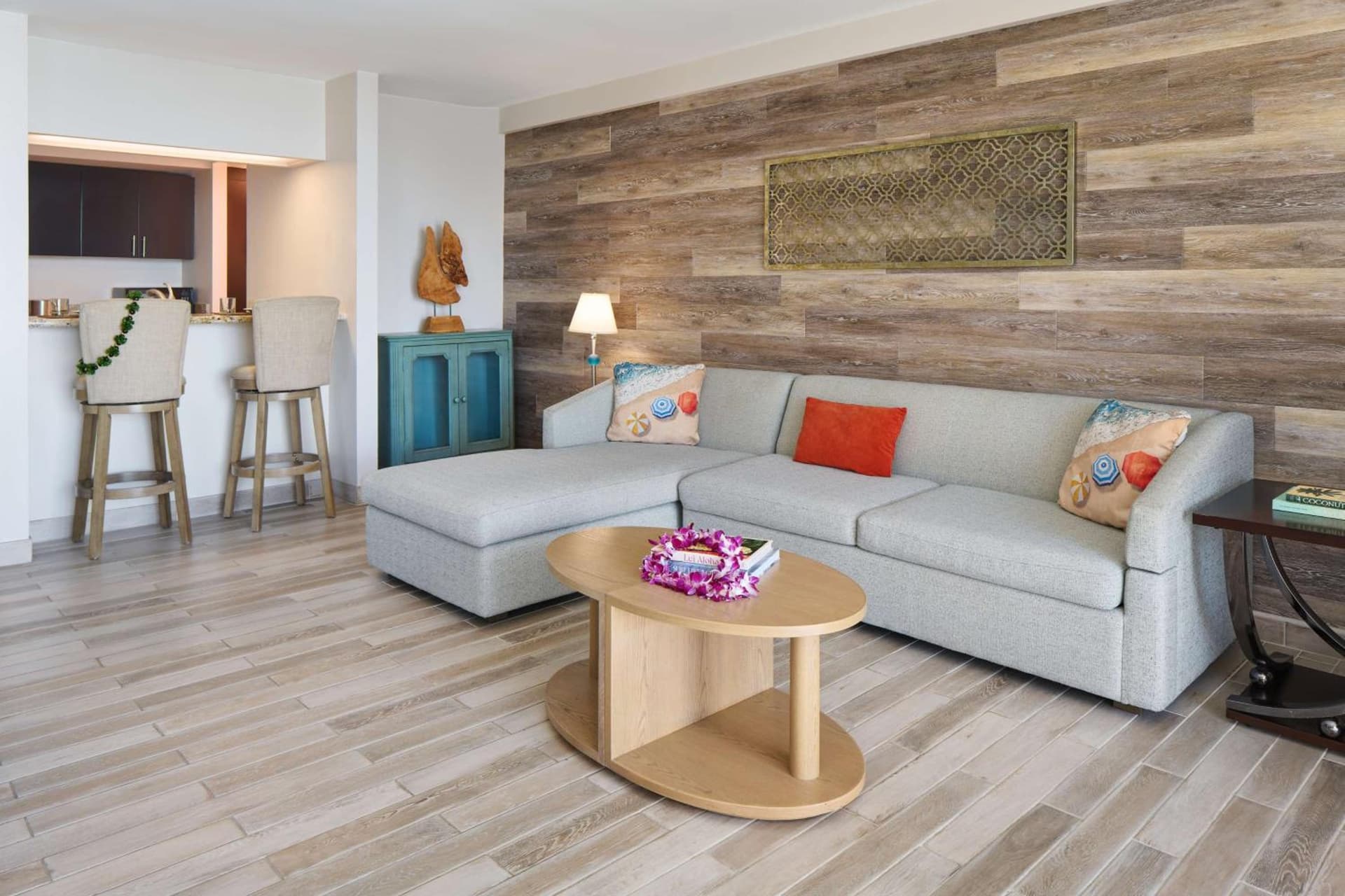 OUTRIGGER Waikiki Beachcomber Hotel gallery photo in Honolulu, HI — image 148