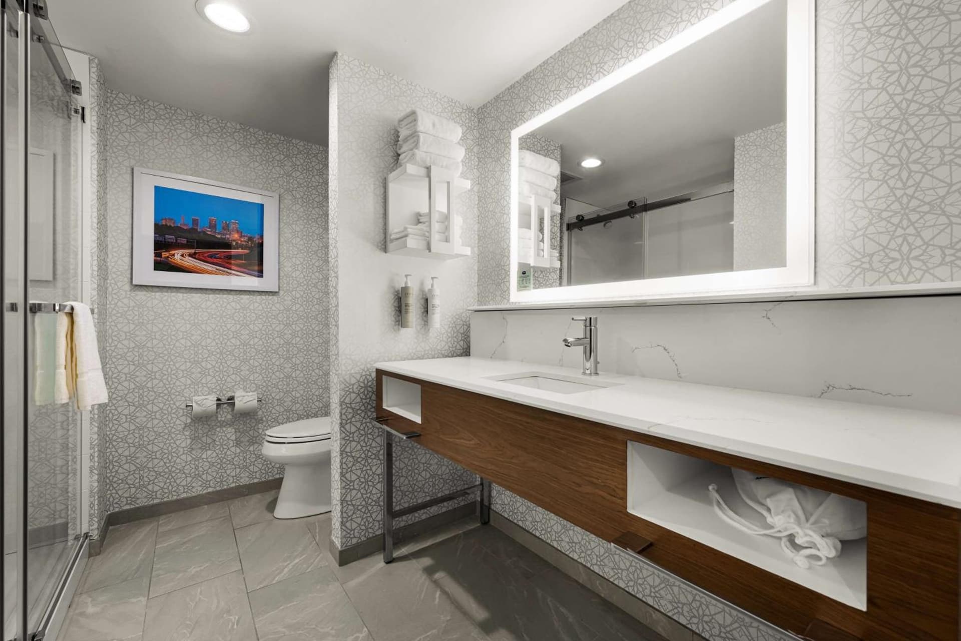 Hampton Inn & Suites Bessemer Birmingham gallery photo in Bessemer, AL — image 11
