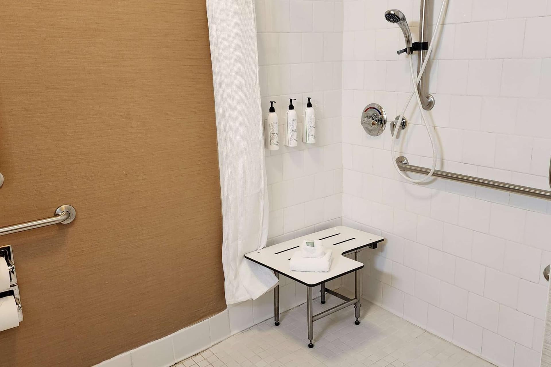 AmericInn by Wyndham St. Cloud MN Shopping Area gallery photo in St Cloud, MN — image 38