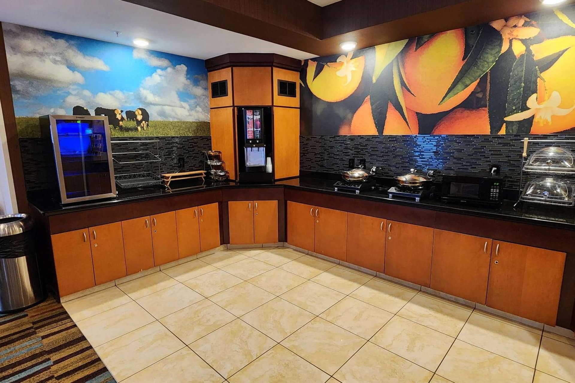 AmericInn by Wyndham St. Cloud MN Shopping Area gallery photo in St Cloud, MN — image 47