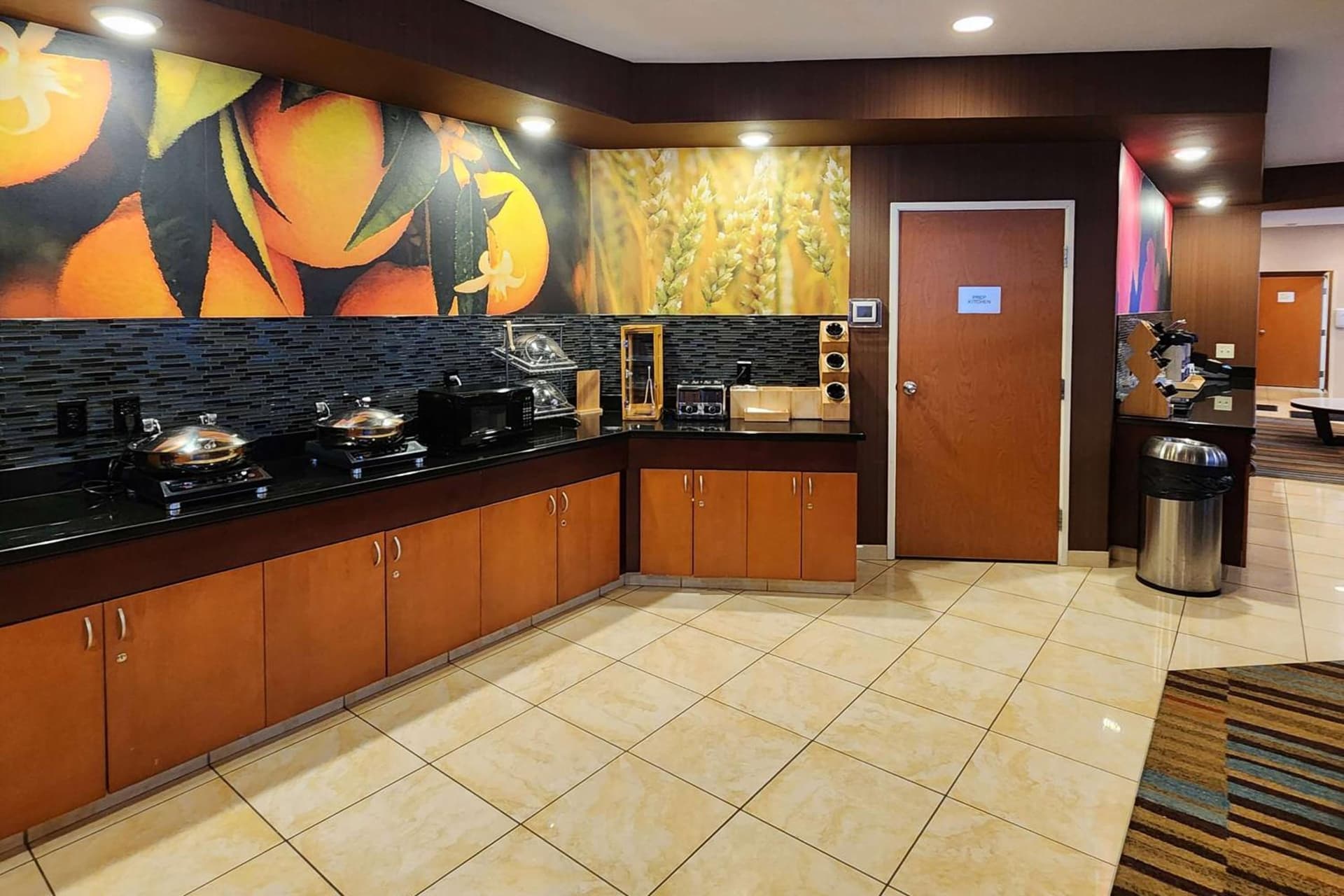AmericInn by Wyndham St. Cloud MN Shopping Area gallery photo in St Cloud, MN — image 43