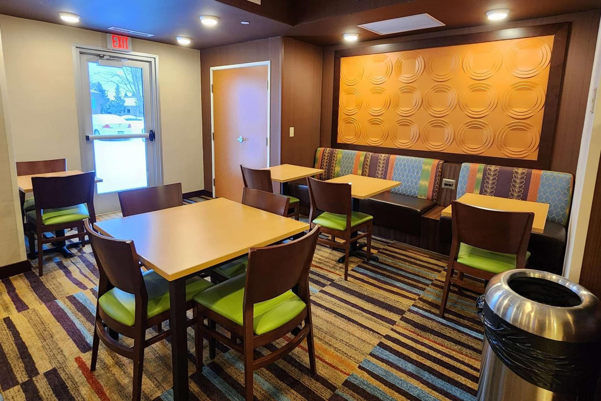 AmericInn by Wyndham St. Cloud MN Shopping Area property views in St Cloud, MN — gallery photo 3