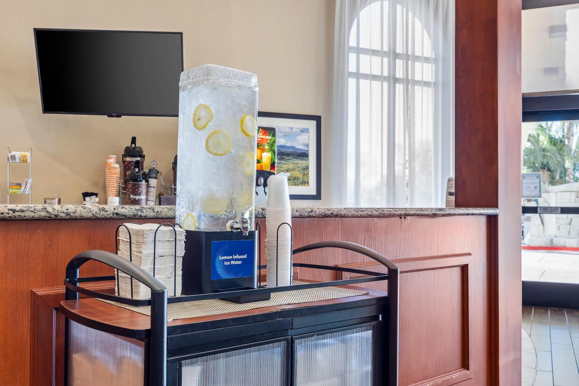 Comfort Inn & Suites Rocklin - Roseville property views in Rocklin, CA — gallery photo 3