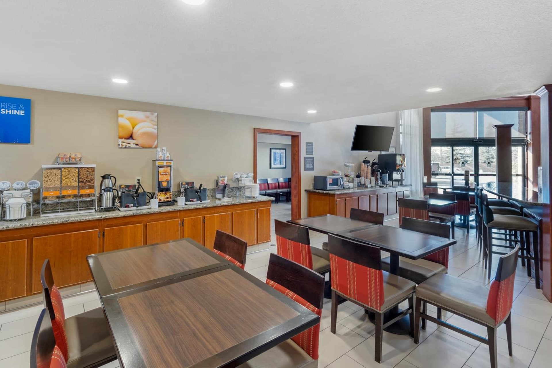 Comfort Inn & Suites Rocklin - Roseville gallery photo in Rocklin, CA — image 10