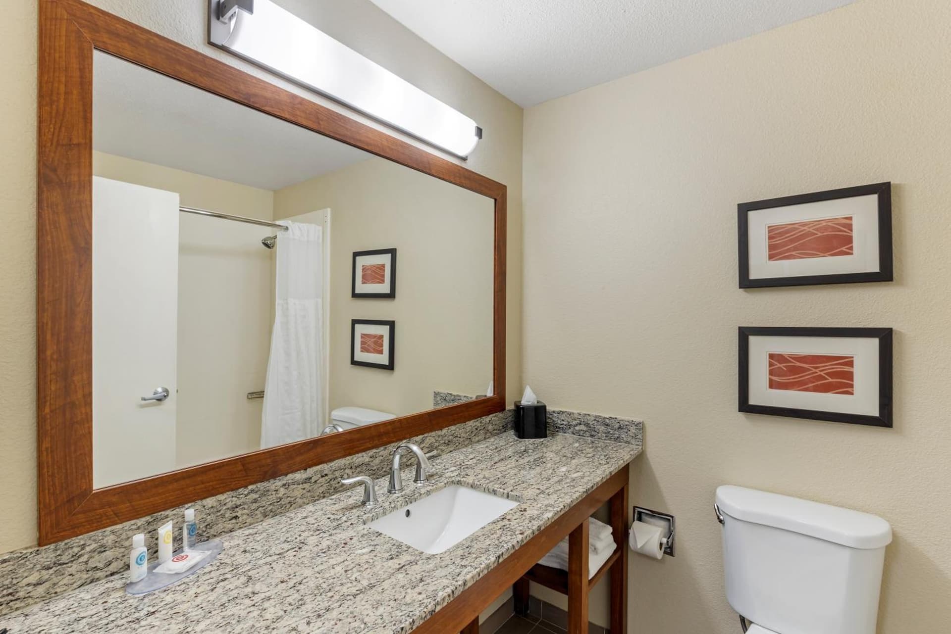 Comfort Inn & Suites Rocklin - Roseville gallery photo in Rocklin, CA — image 23