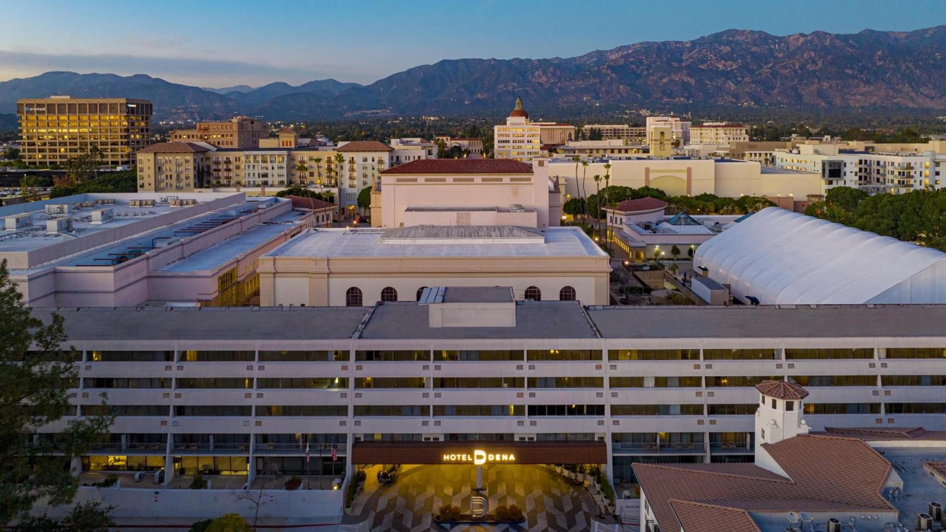 Hotel Dena, Pasadena Los Angeles, a Tribute Portfolio Hotel gallery photo in Pasadena, CA — image 43