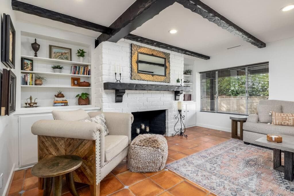 Tropical, Private, Heated pool, Petting zoo! gallery photo in Vista, CA — image 16