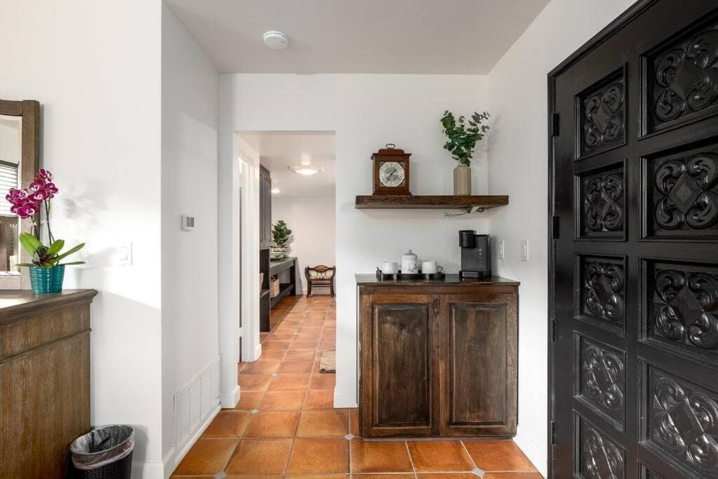 Tropical, Private, Heated pool, Petting zoo! gallery photo in Vista, CA — image 41