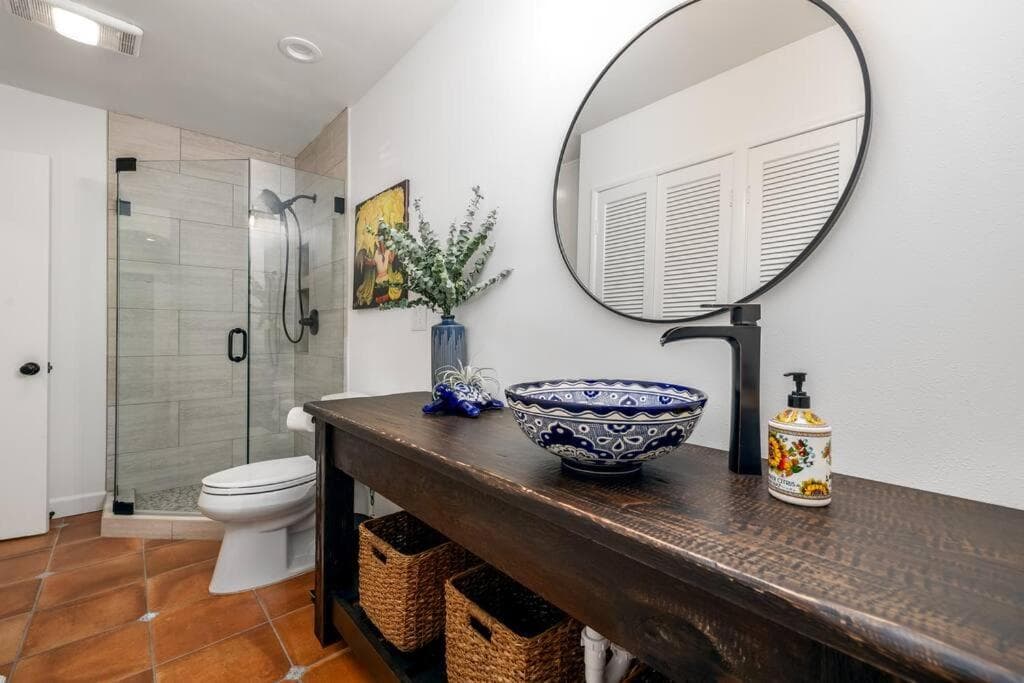 Tropical, Private, Heated pool, Petting zoo! gallery photo in Vista, CA — image 35