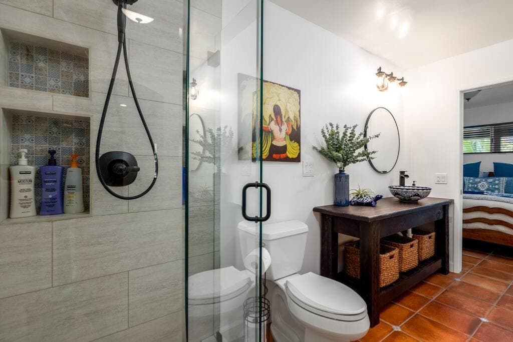 Tropical, Private, Heated pool, Petting zoo! gallery photo in Vista, CA — image 10