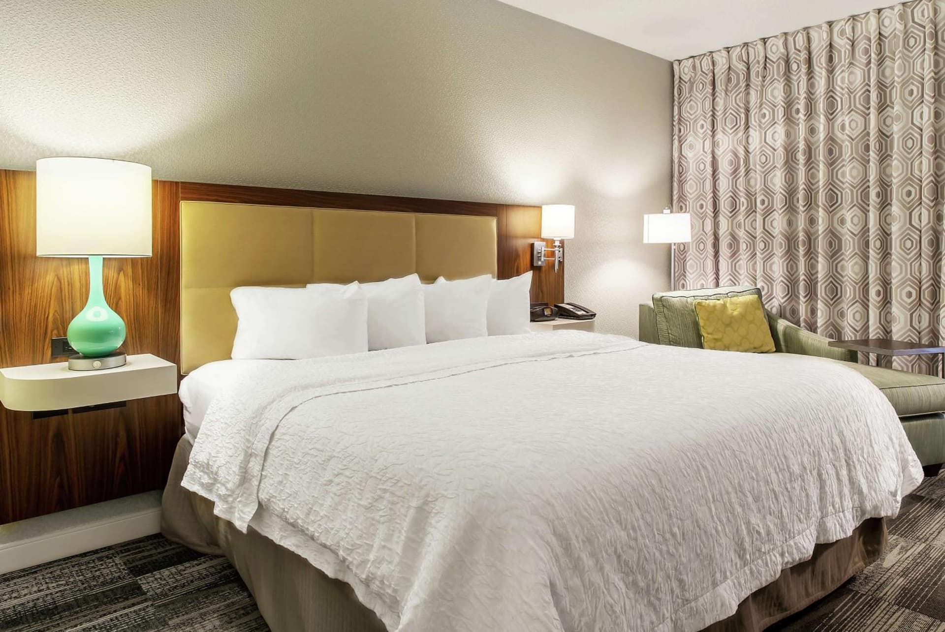 Hampton Inn Minneapolis St. Paul-Woodbury gallery photo in Woodbury, MN — image 11
