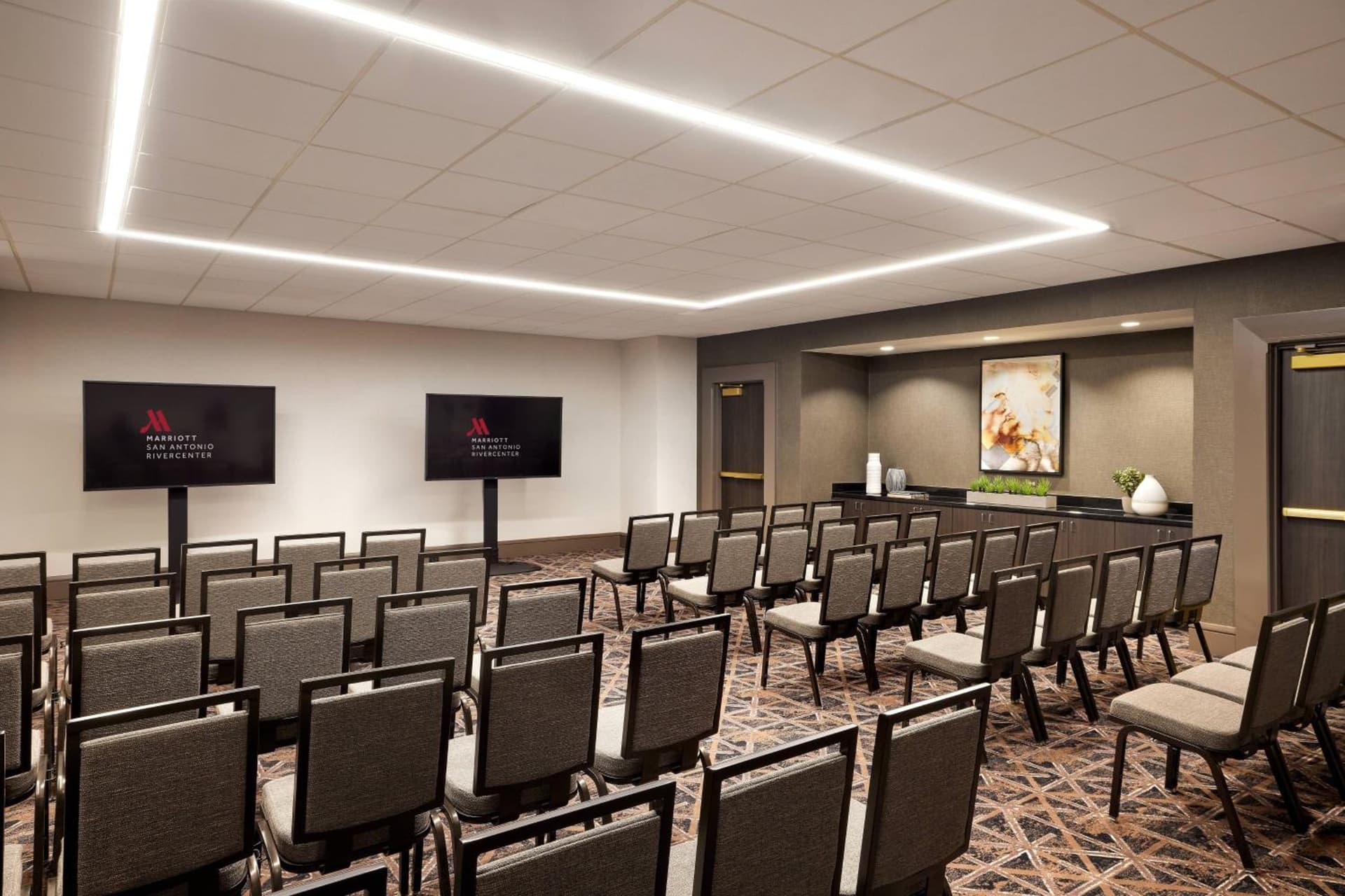 San Antonio Marriott Rivercenter on the River Walk gallery photo in San Antonio, TX — image 4