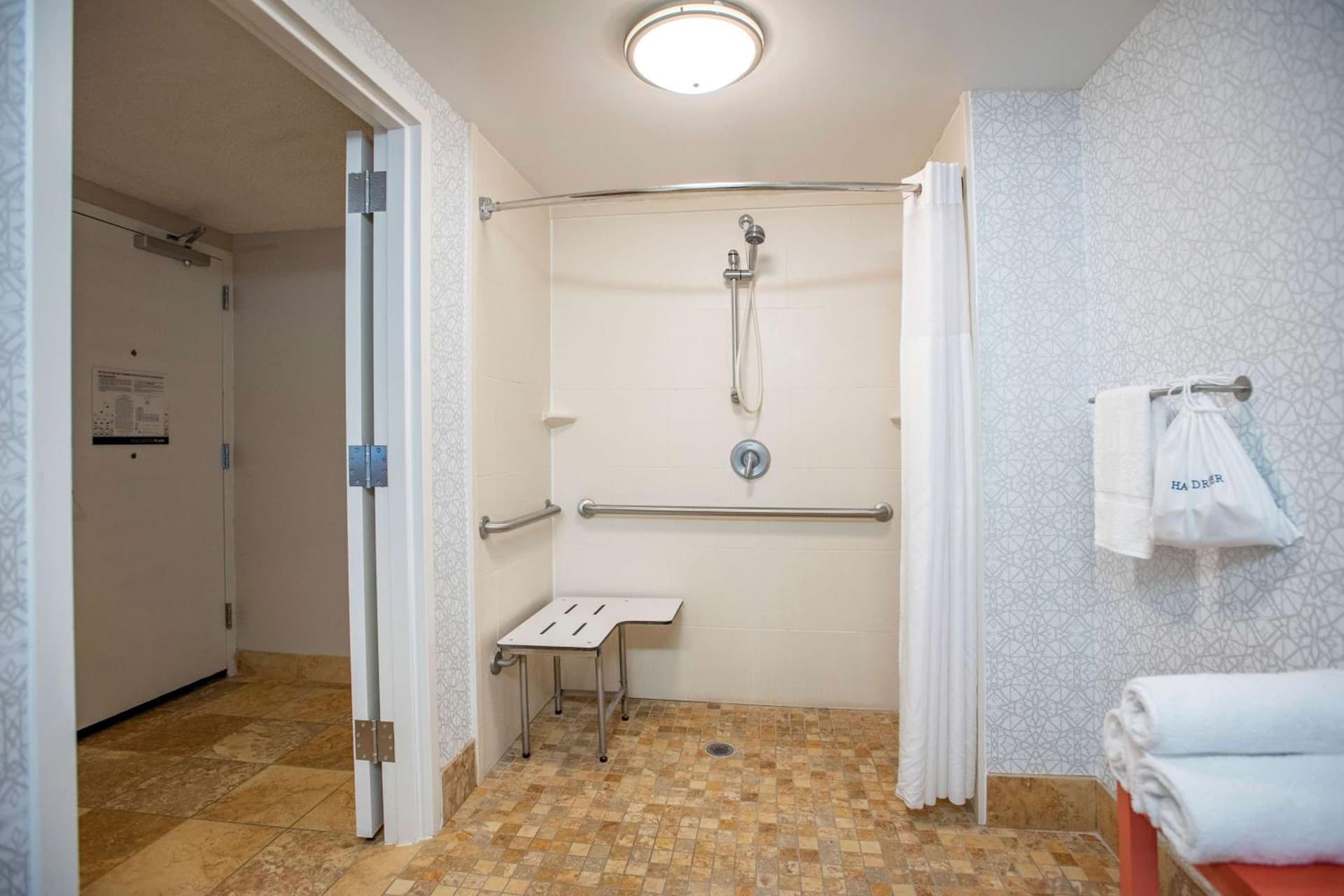 Hampton Inn Pensacola-Airport gallery photo in Pensacola, FL — image 4
