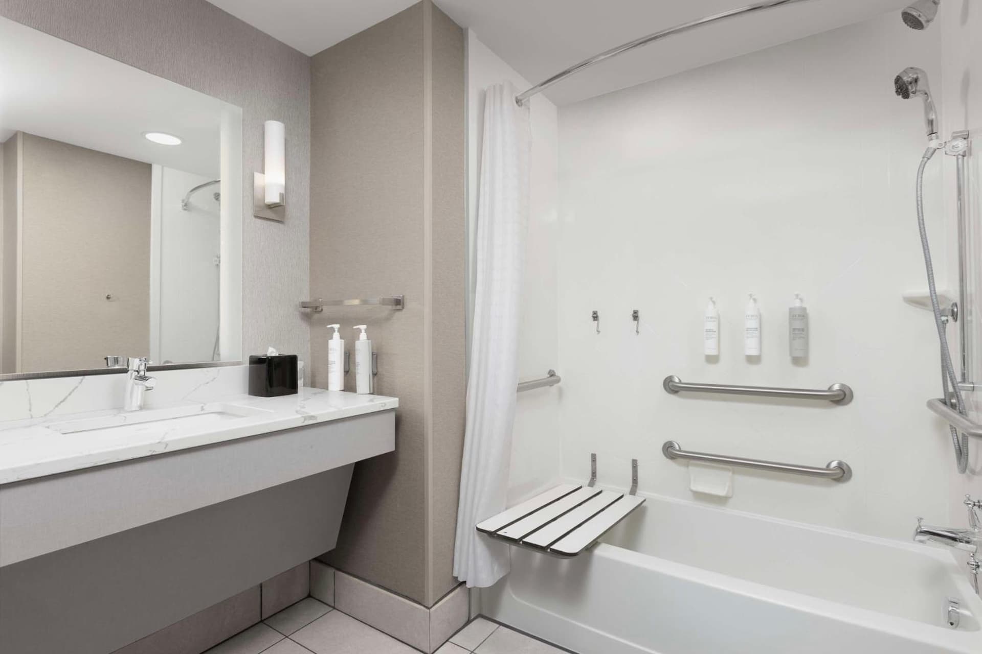 Homewood Suites by Hilton York gallery photo in York, PA — image 18