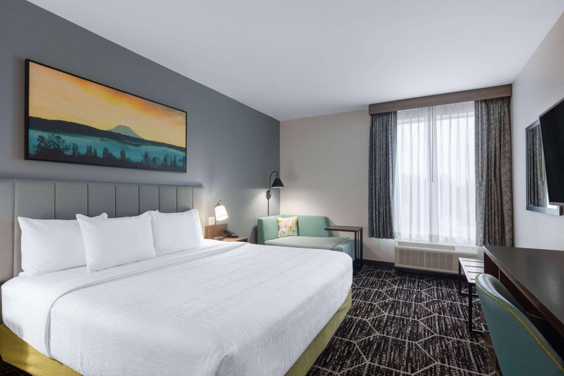 La Quinta Inn & Suites by Wyndham Centralia gallery photo in Centralia, WA — image 58