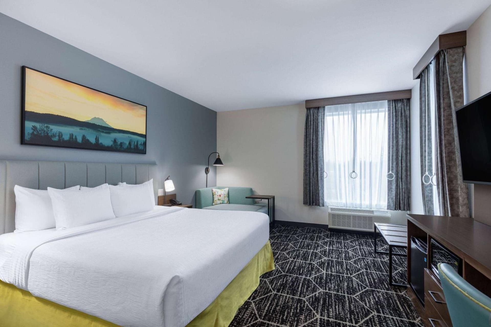 La Quinta Inn & Suites by Wyndham Centralia gallery photo in Centralia, WA — image 43