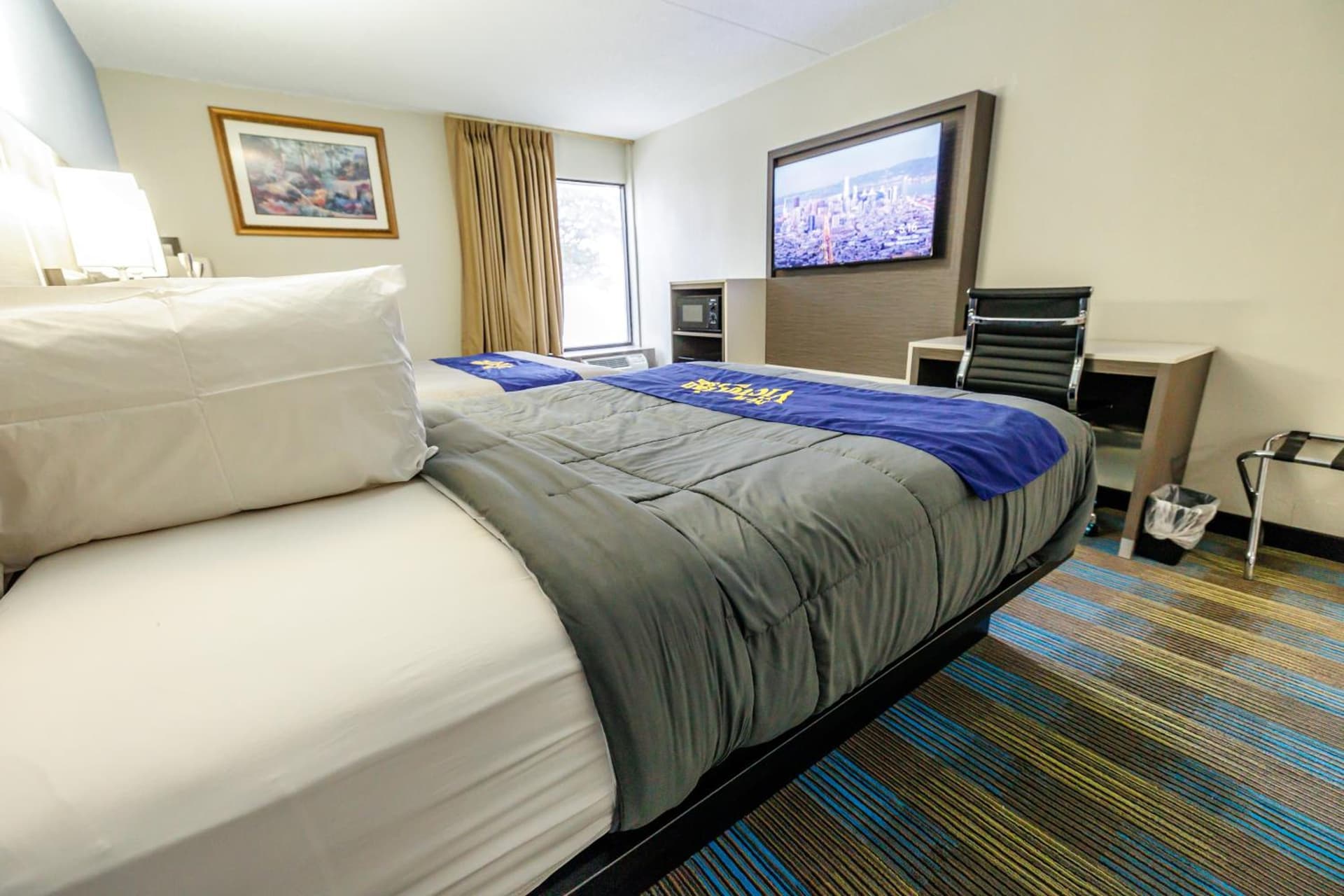 New Victorian Inn & Suites Omaha gallery photo in Omaha, NE — image 13