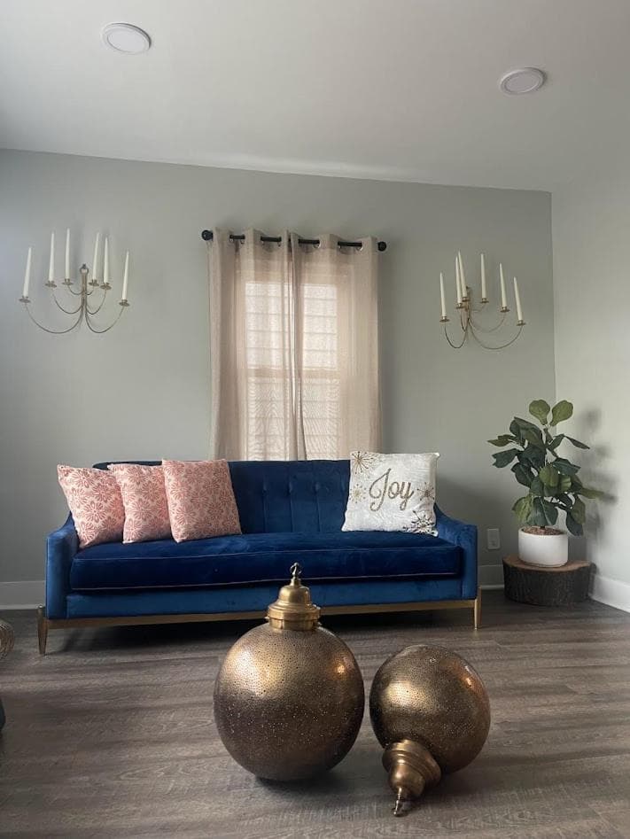 SUITE DREAMs CARROLL 10 gallery photo in Paterson, NJ — image 5