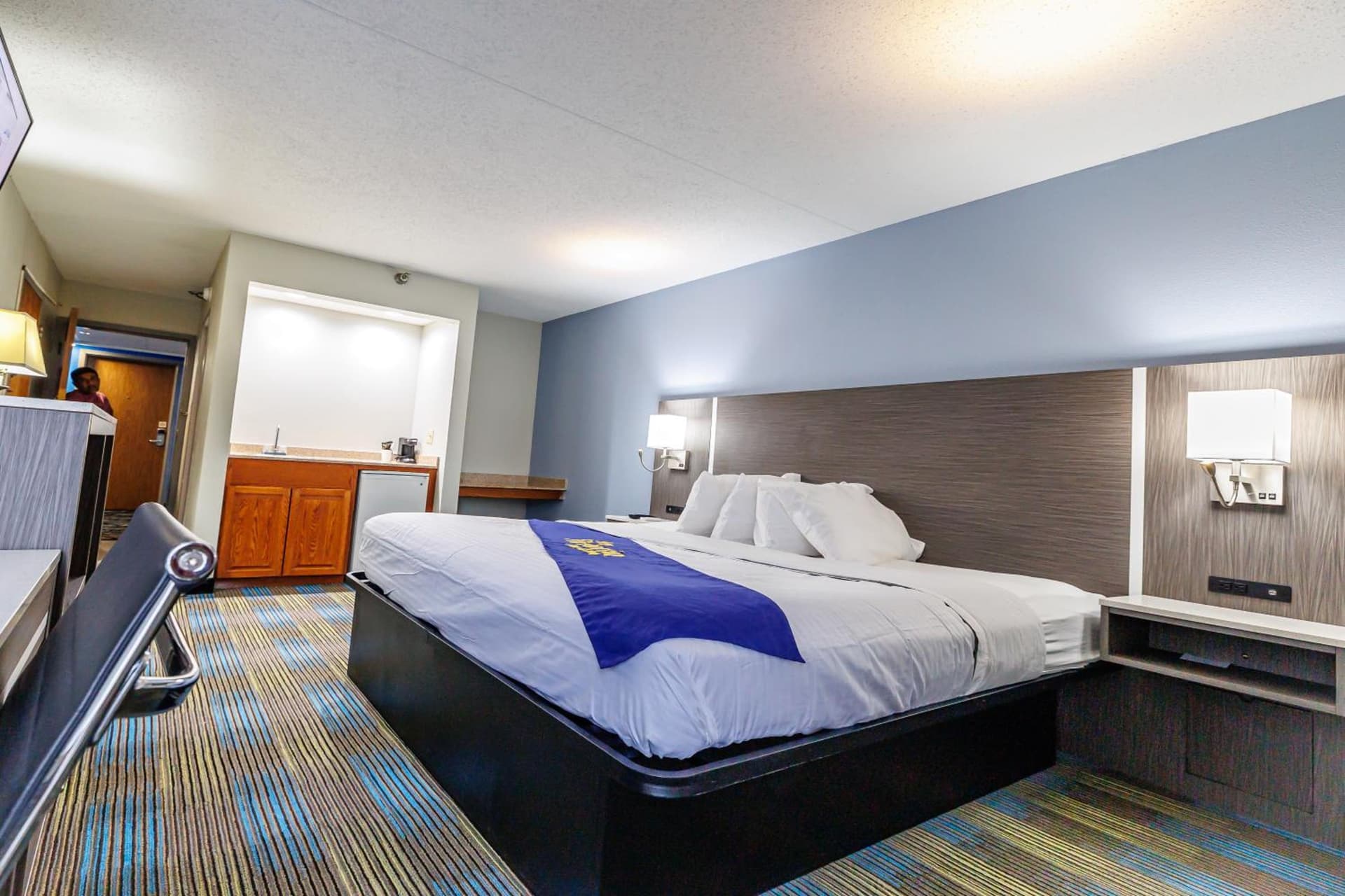 New Victorian Inn & Suites Omaha gallery photo in Omaha, NE — image 51
