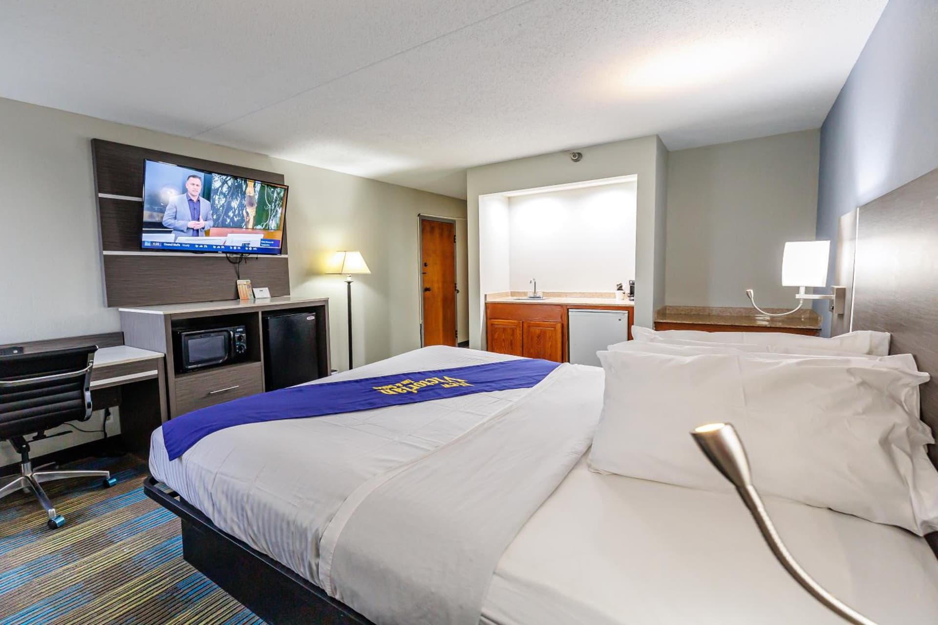 New Victorian Inn & Suites Omaha gallery photo in Omaha, NE — image 41