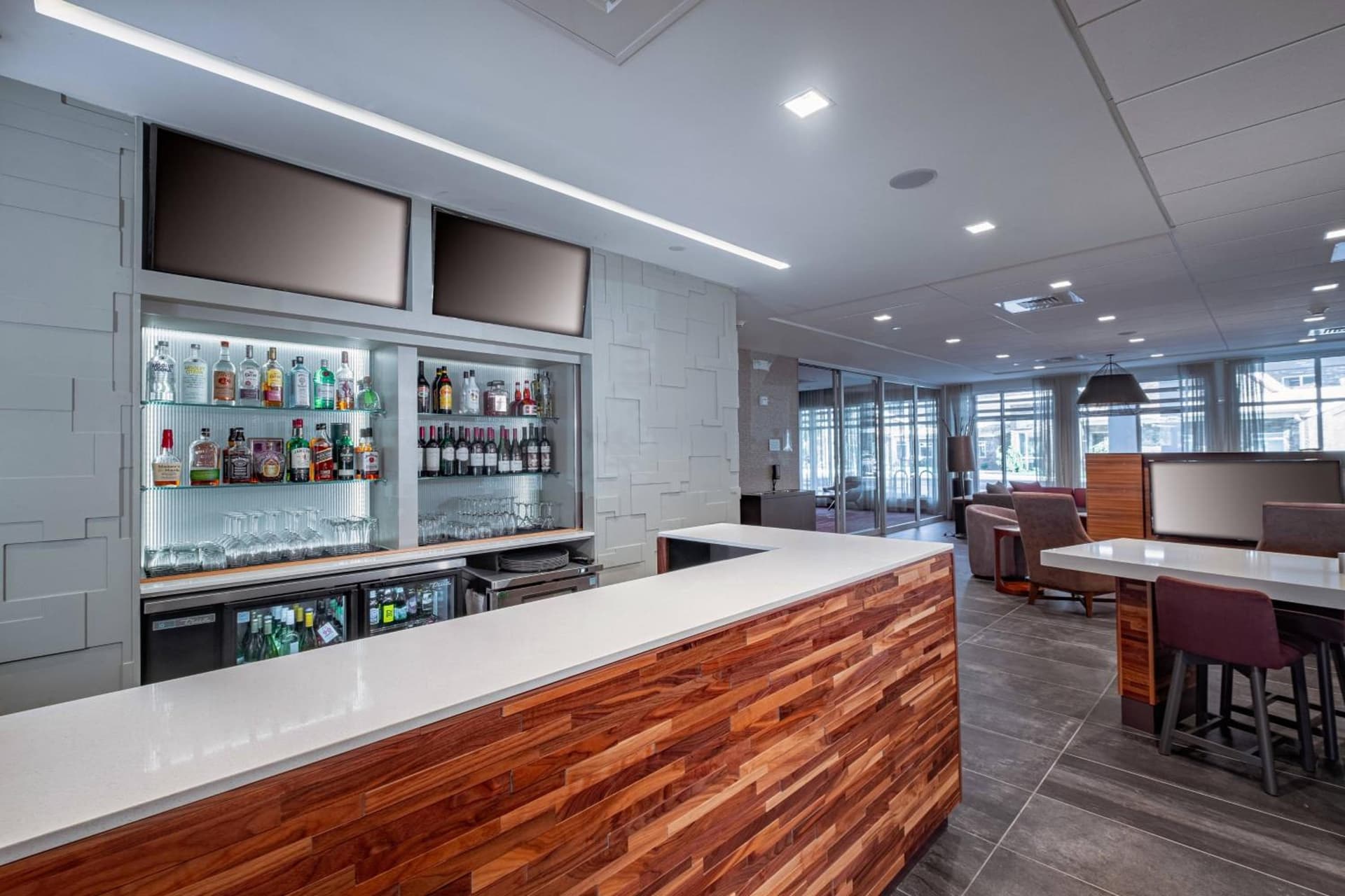 Courtyard by Marriott Toledo West gallery photo in Toledo, OH — image 21