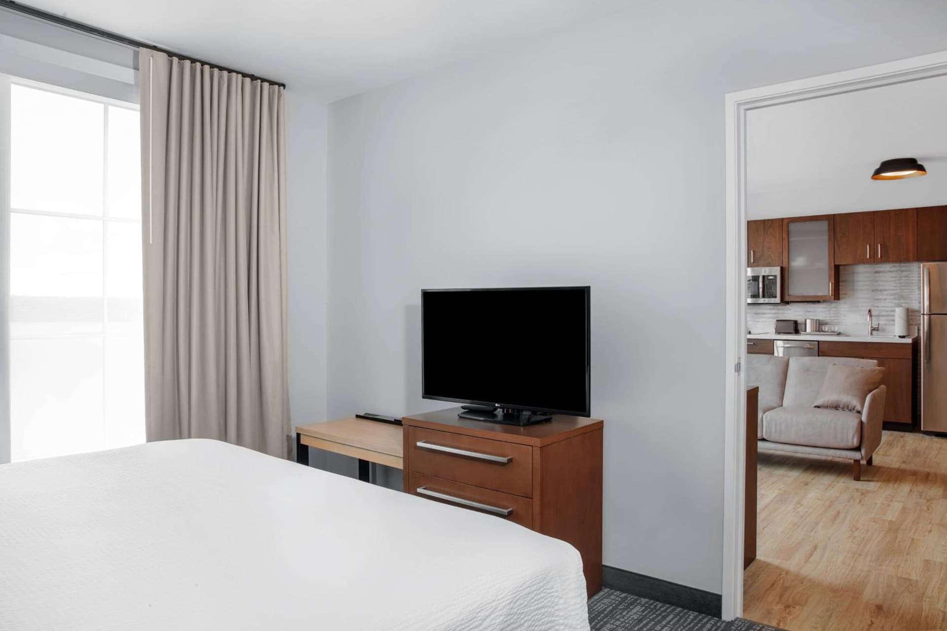 Residence Inn by Marriott Norwalk gallery photo in Norwalk, CT — image 5