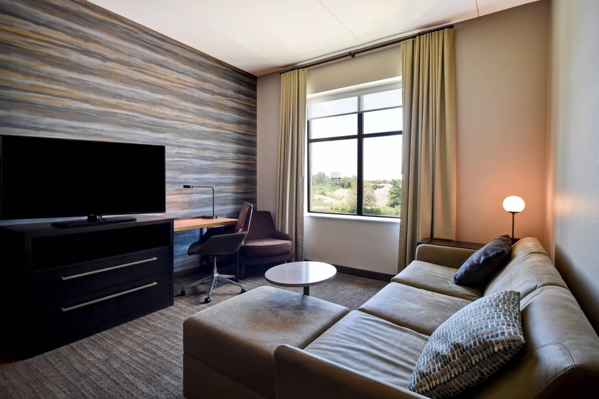 Residence Inn by Marriott Cincinnati Northeast/Mason gallery photo in Mason, OH — image 11