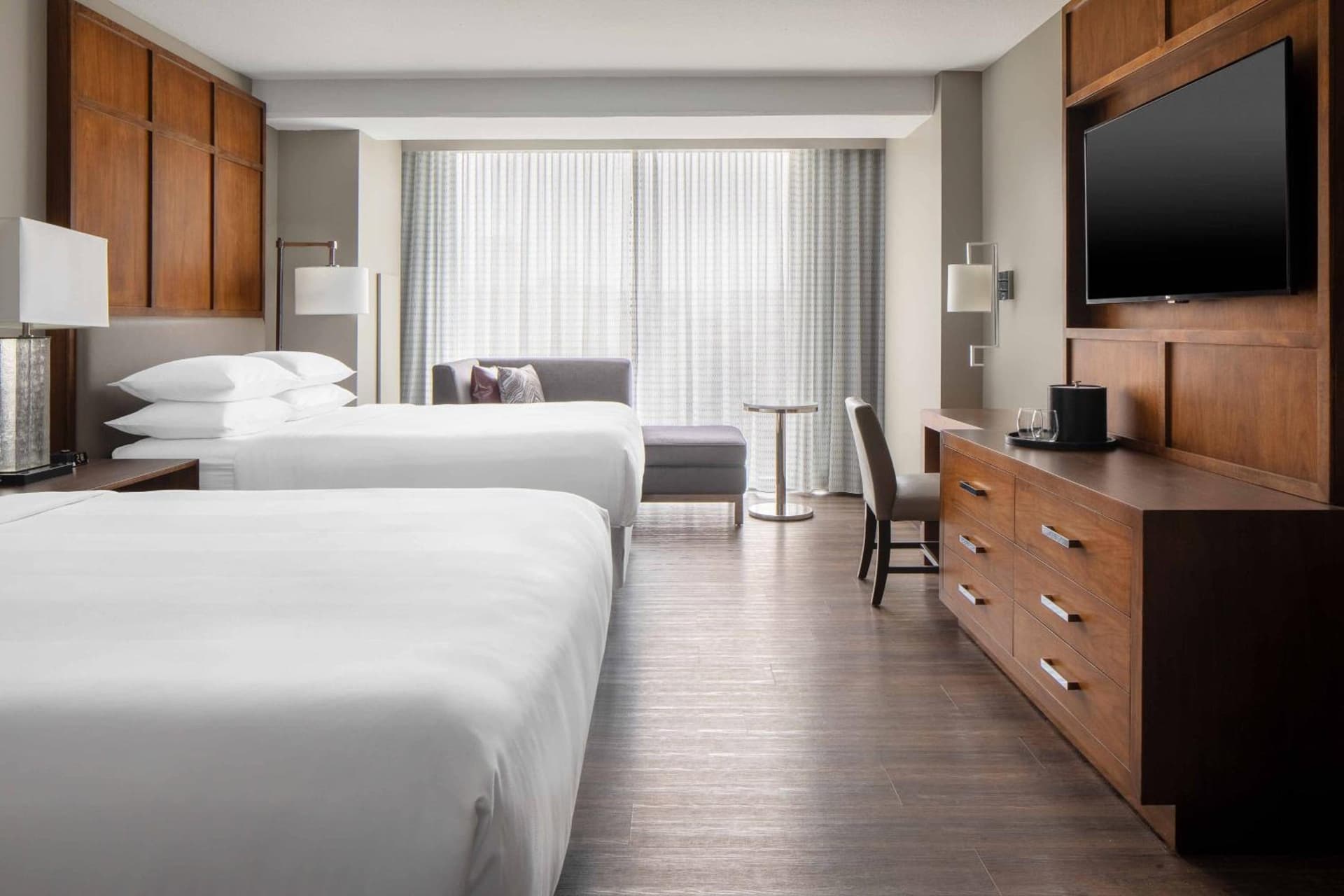Omaha Marriott Downtown at the Capitol District gallery photo in Omaha, NE — image 77