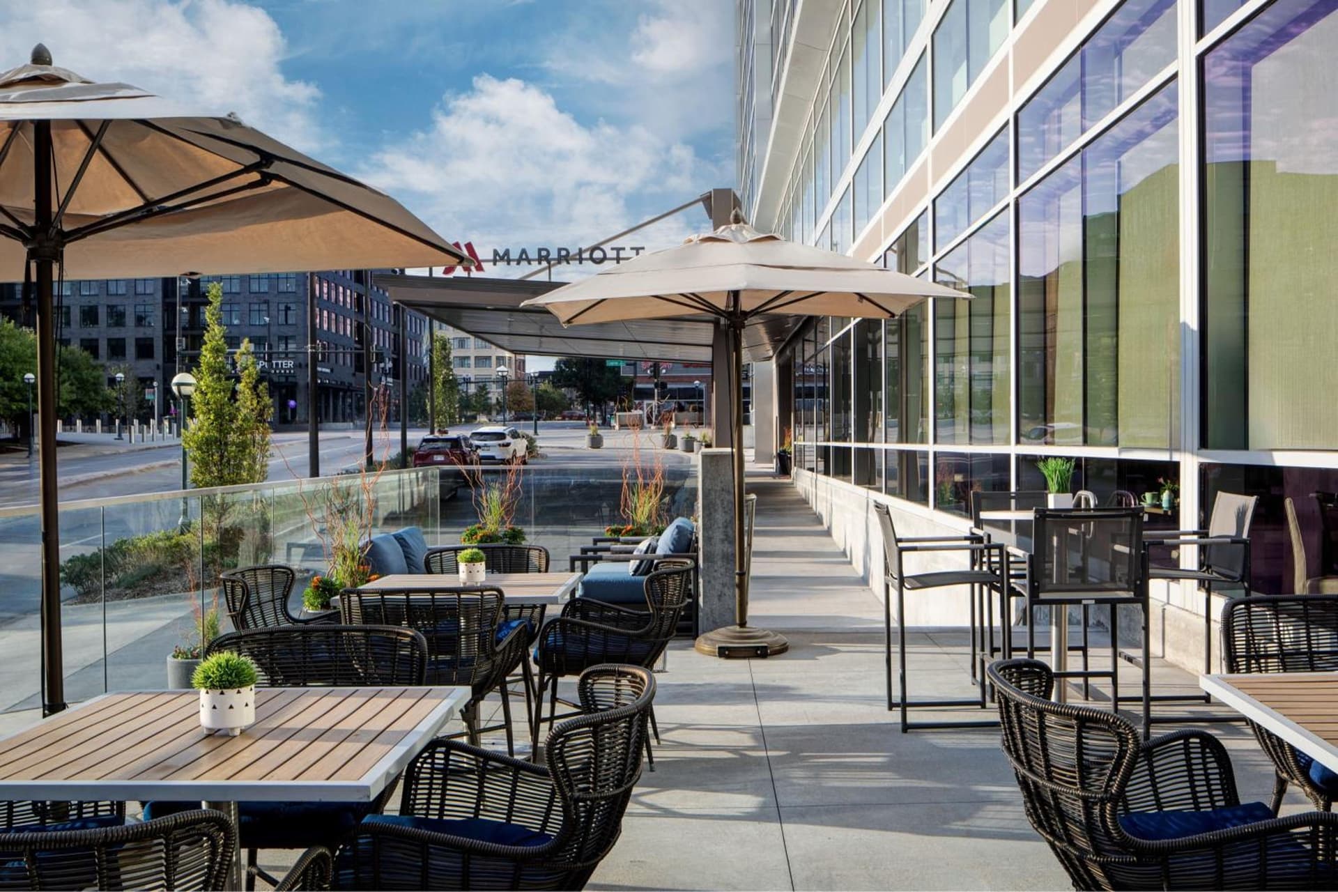 Omaha Marriott Downtown at the Capitol District gallery photo in Omaha, NE — image 37